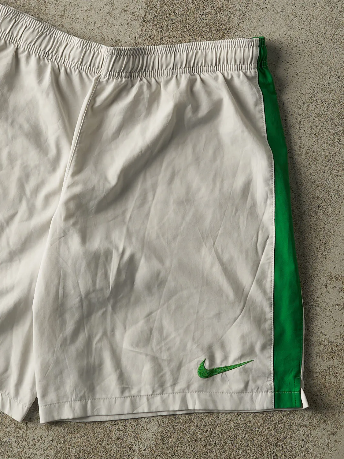 Vintage Y2K White Nike x Celtic Football Club Track Shorts (35x10) sold by Rebalance Vintage product image thumbnail 3