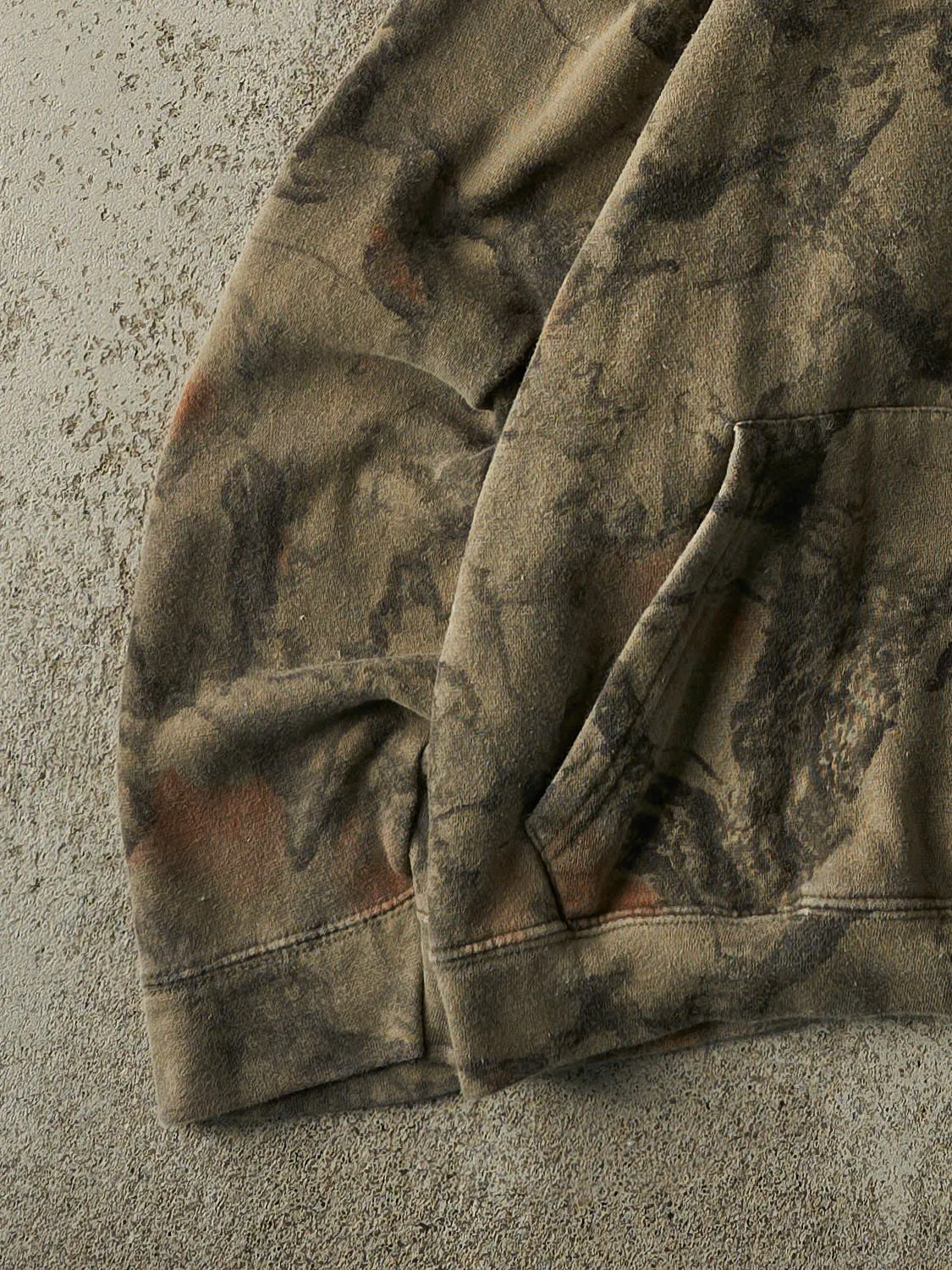 Vintage 90s Camo Boxy Hoodie (L/XL) sold by Rebalance Vintage product image thumbnail 3