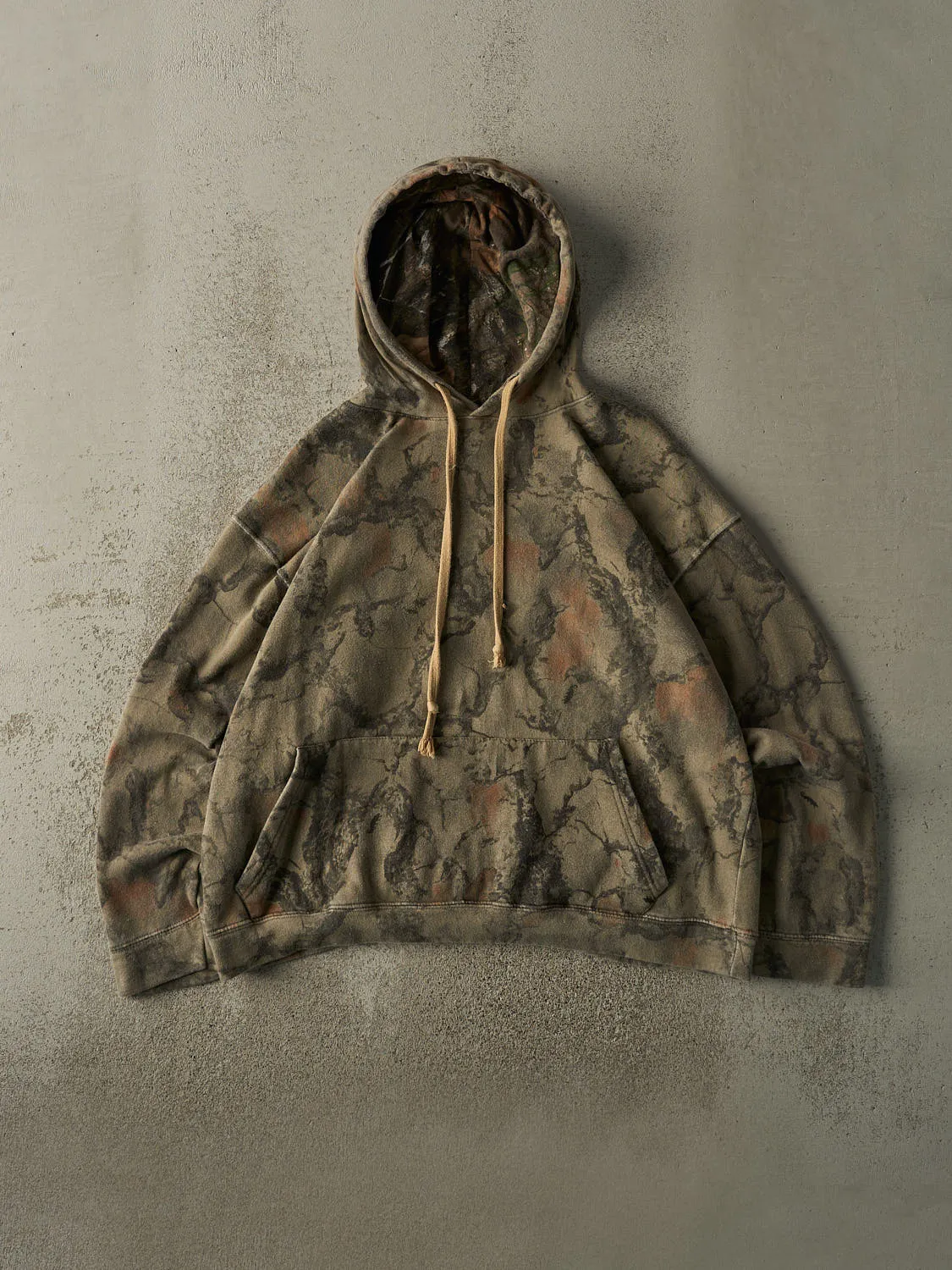 Vintage 90s Camo Boxy Hoodie (L/XL) sold by Rebalance Vintage