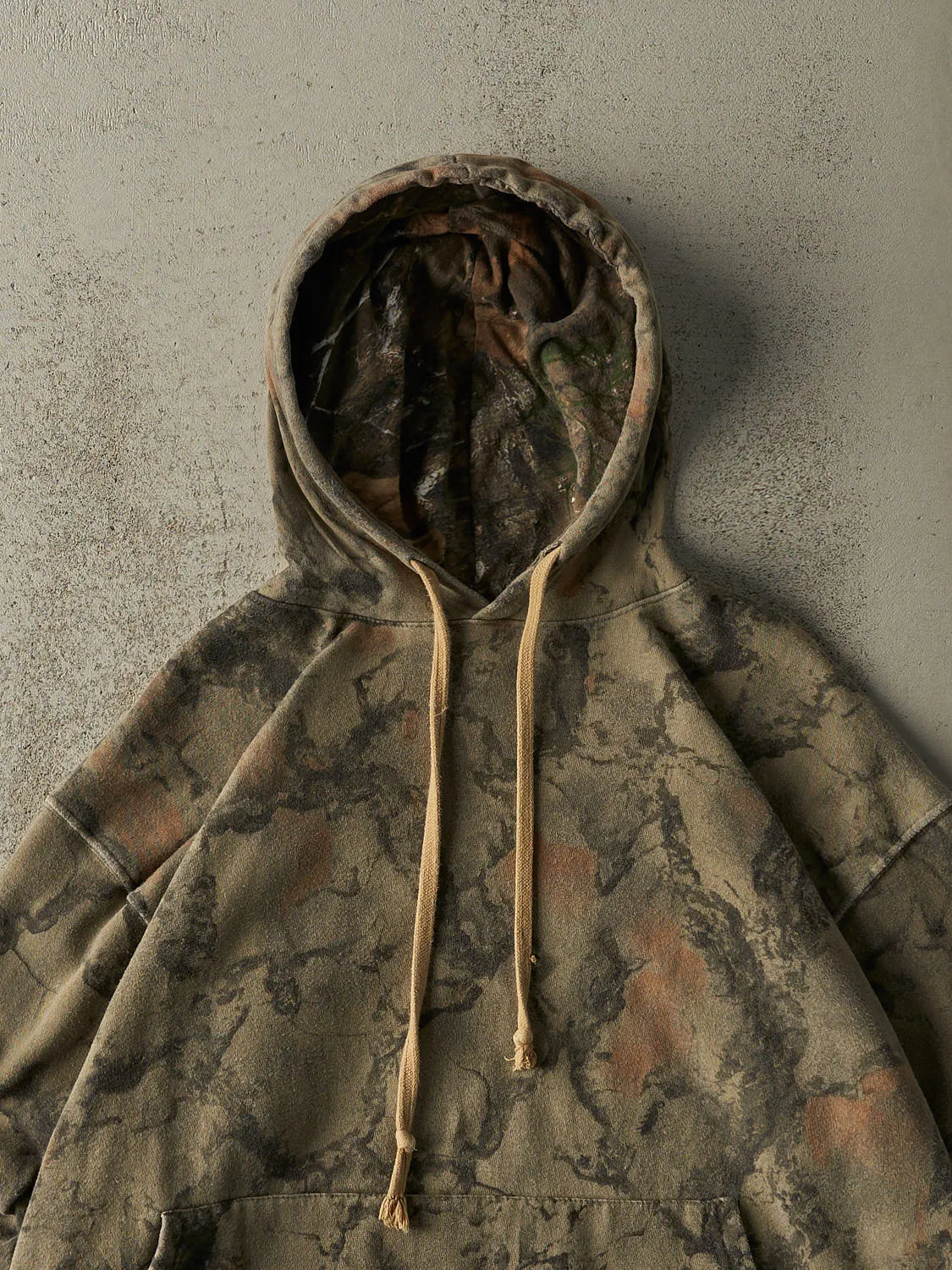 Vintage 90s Camo Boxy Hoodie (L/XL) sold by Rebalance Vintage product image thumbnail 2