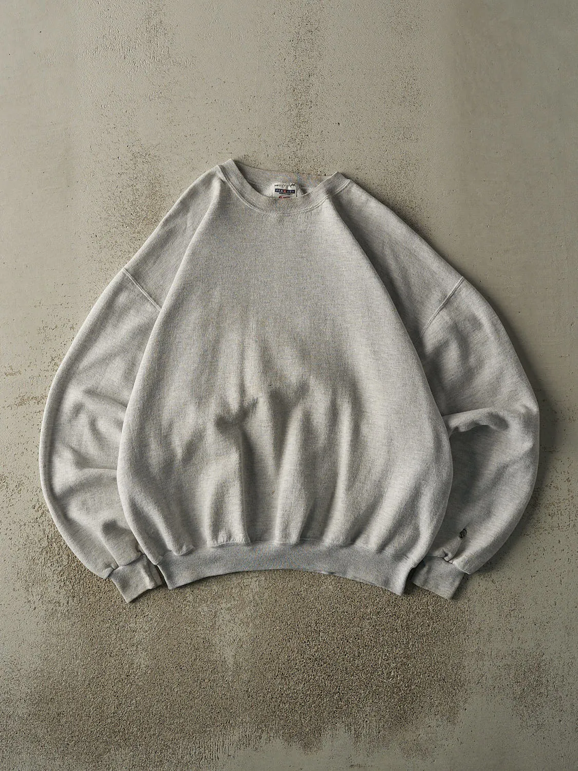 Vintage 90s Grey Blank Crewneck (L/XL) sold by Rebalance Vintage