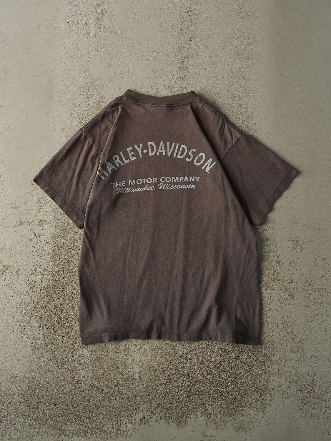 Vintage 90s Charcoal Grey Milwaukee WI Harley Davidson Tee (L/XL) sold by Rebalance Vintage product image thumbnail 2