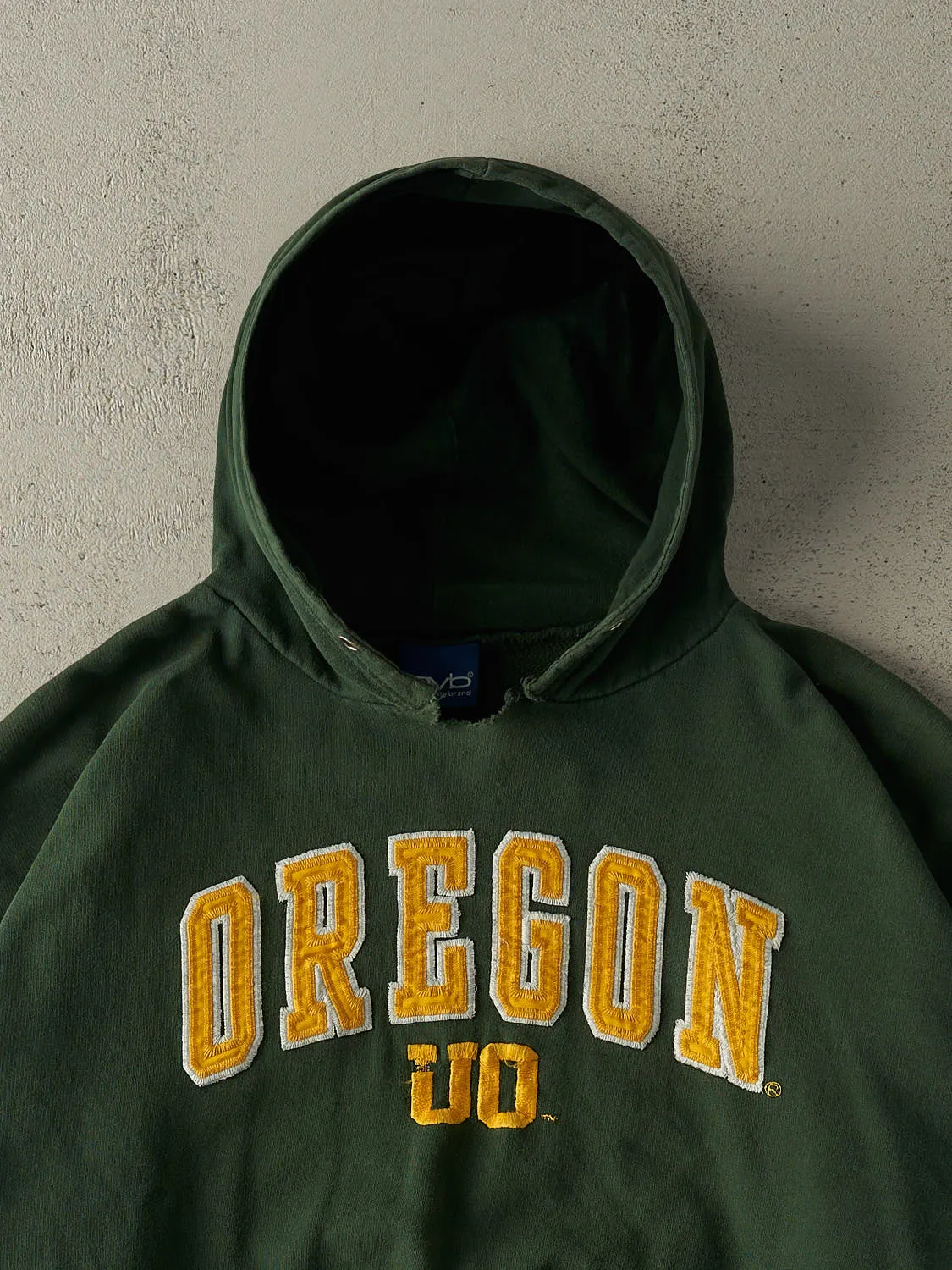 Vintage Y2K Green University of Oregon Hoodie (L/XL) sold by Rebalance Vintage product image thumbnail 2