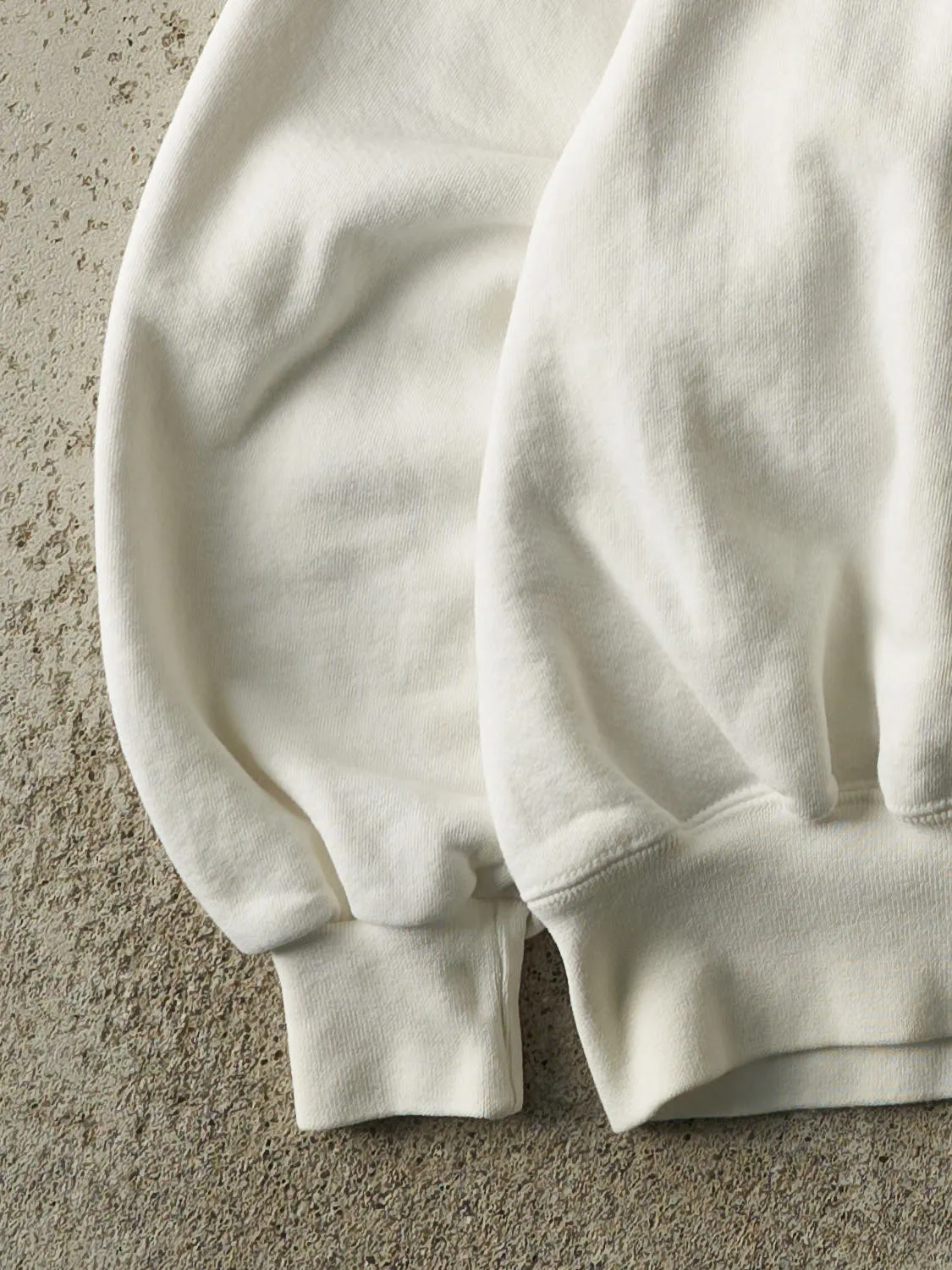 Vintage 95' White San Diego Challenge Embroidered Crewneck (L) sold by Rebalance Vintage product image thumbnail 3