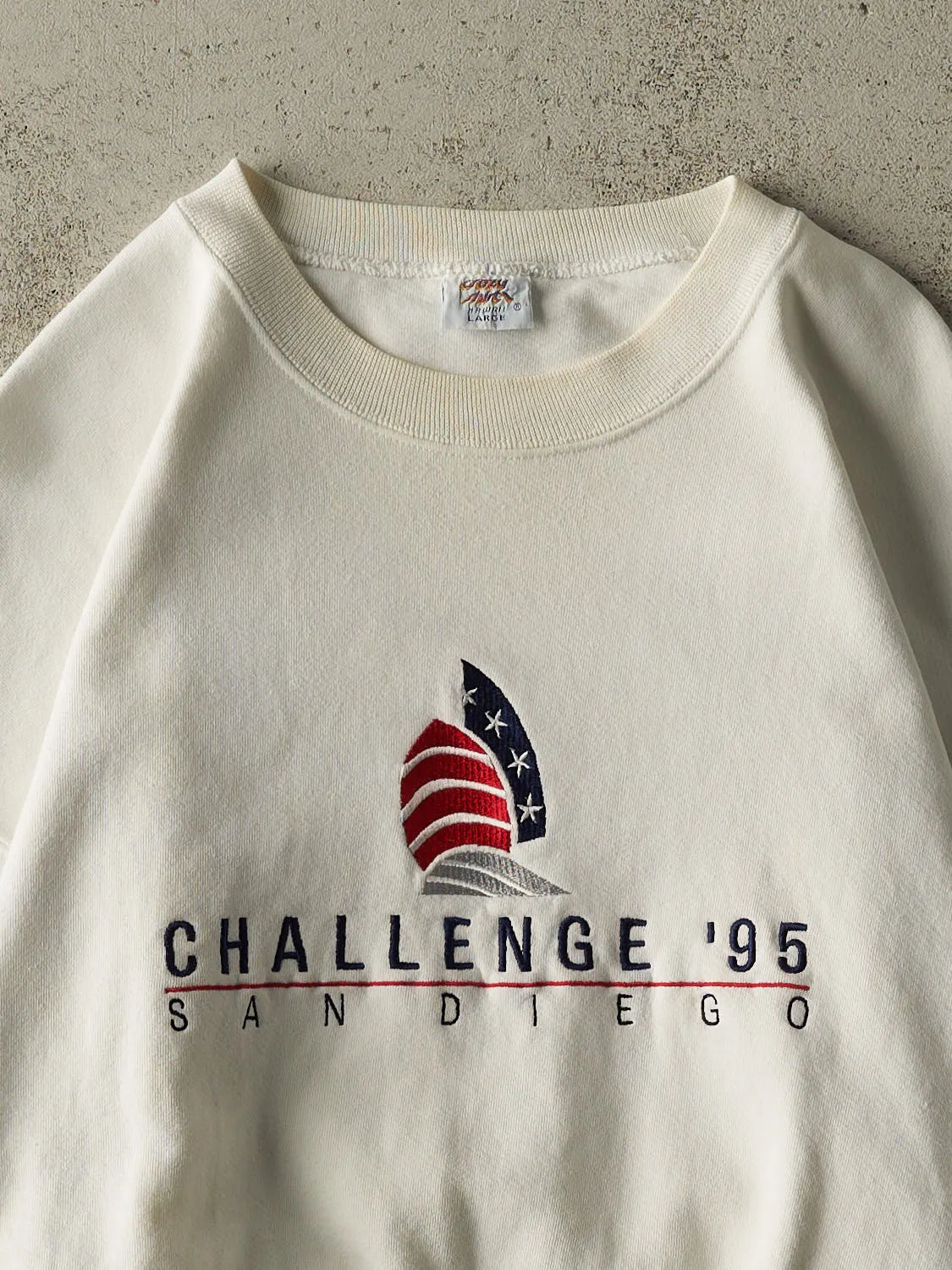 Vintage 95' White San Diego Challenge Embroidered Crewneck (L) sold by Rebalance Vintage product image thumbnail 2