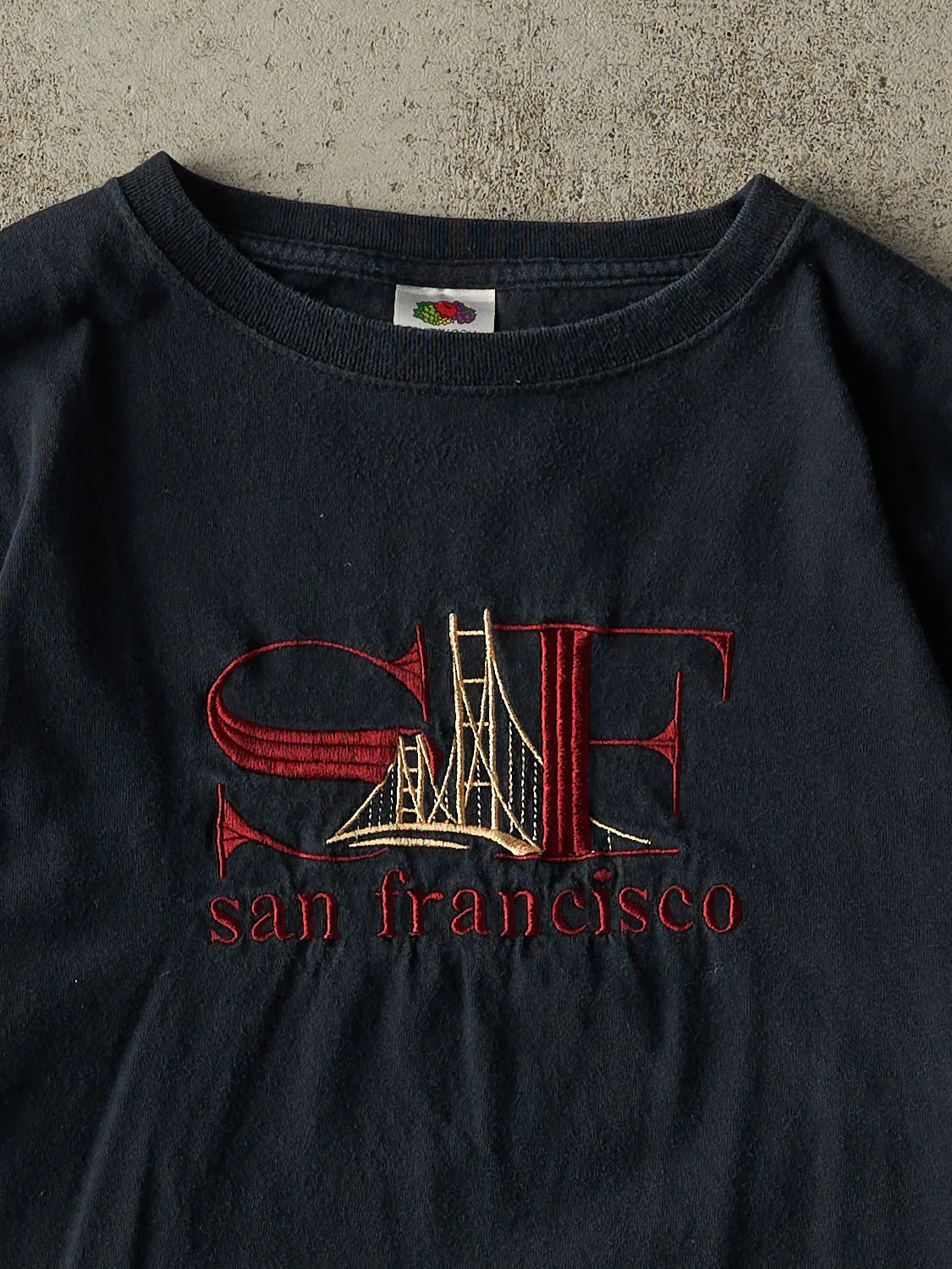 Vintage Y2K Faded Black San Francisco Embroidered Tee (M) sold by Rebalance Vintage product image thumbnail 2