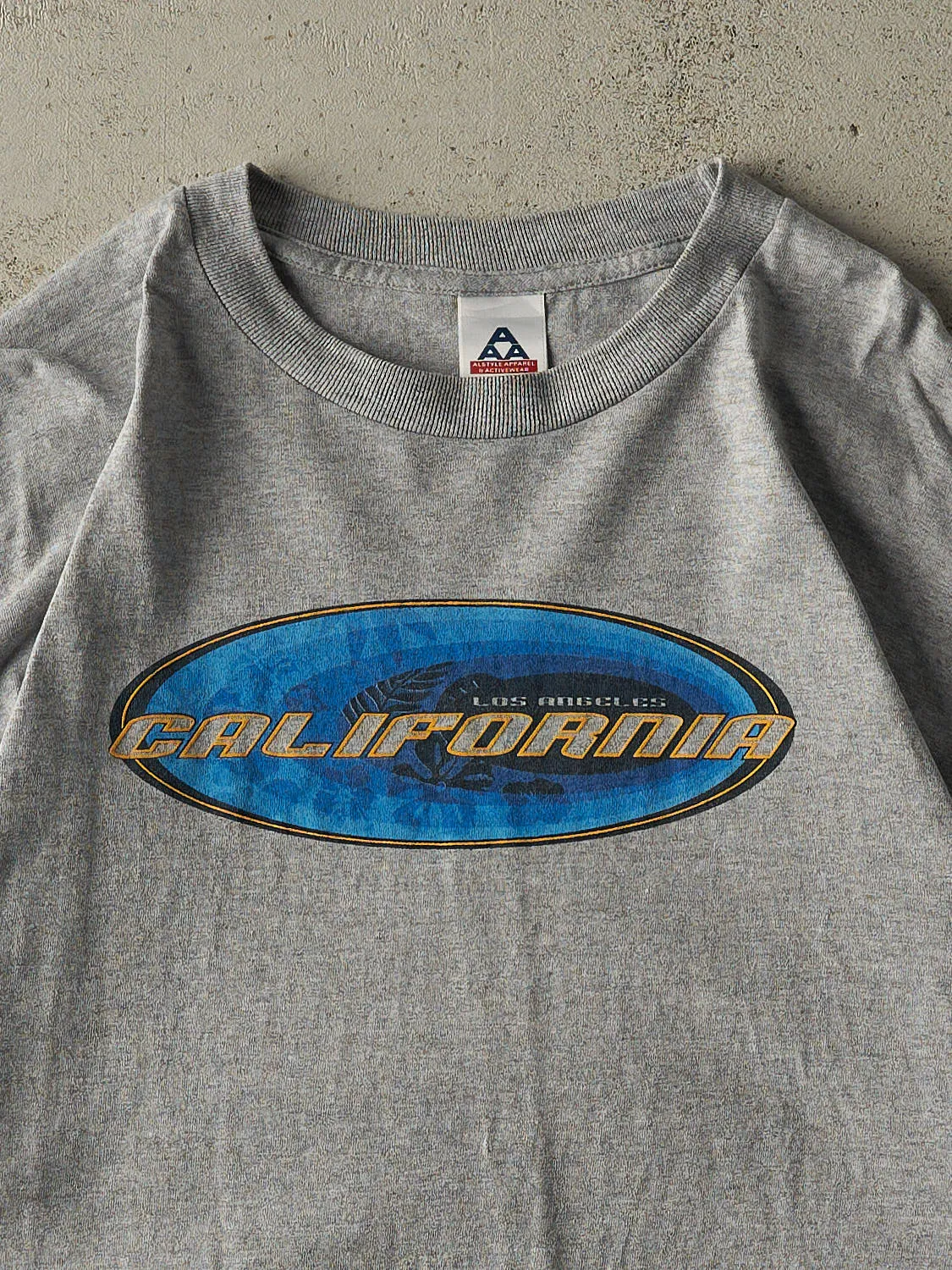 Vintage Y2K Grey Los Angeles Tee (XL/XXL) sold by Rebalance Vintage product image thumbnail 2