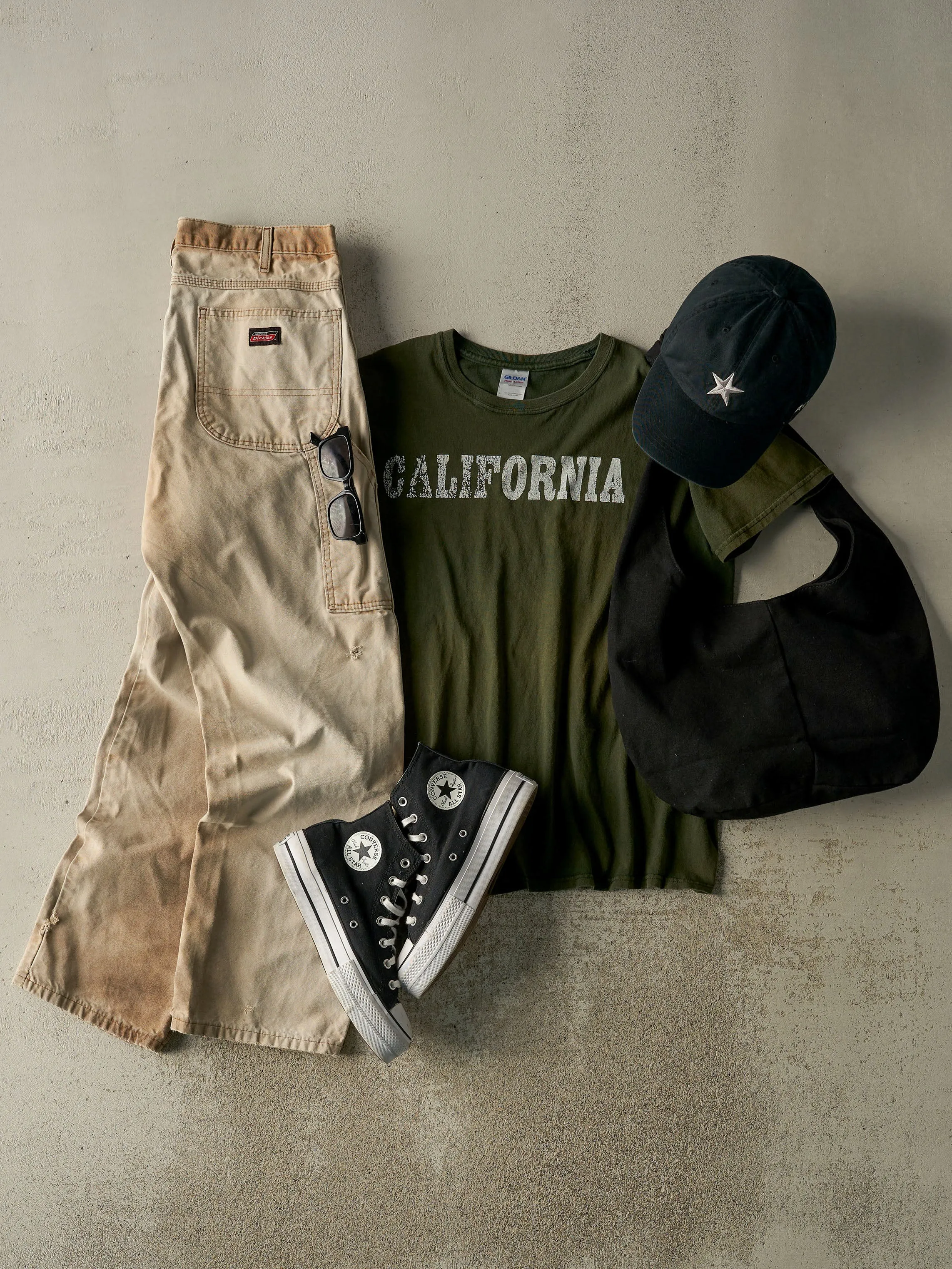 Vintage Y2K Beige Dickies Carpenter Pants (31.5x31.5) sold by Rebalance Vintage product image thumbnail 2