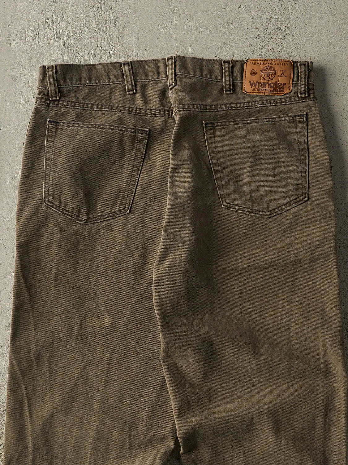 Vintage 90s Washed Brown Wrangler Denim Pants (32.5x29.5) sold by Rebalance Vintage product image thumbnail 5