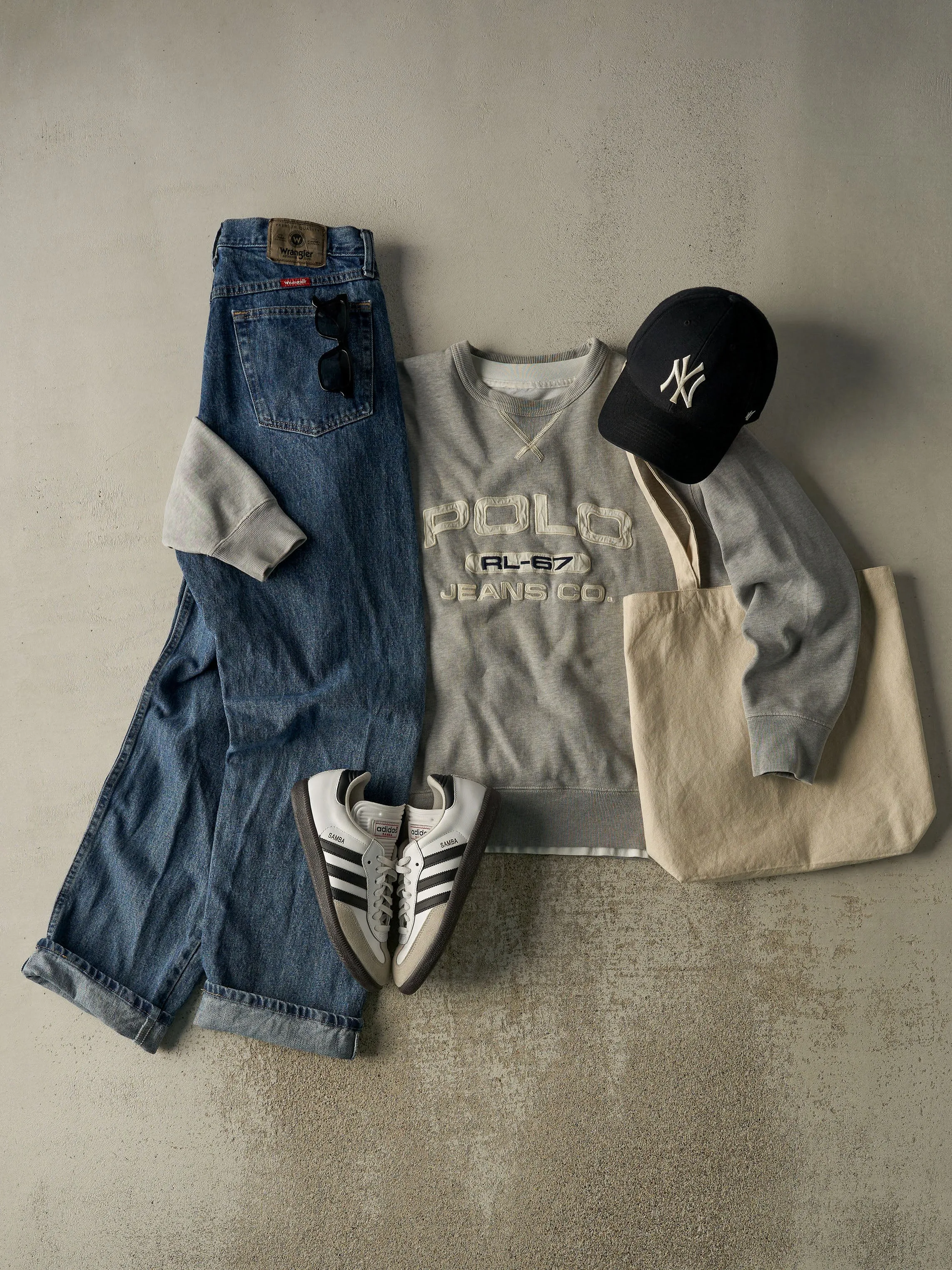 Vintage Y2K Grey Polo Jeans Co Embroidered Crewneck (M) sold by Rebalance Vintage product image thumbnail 2