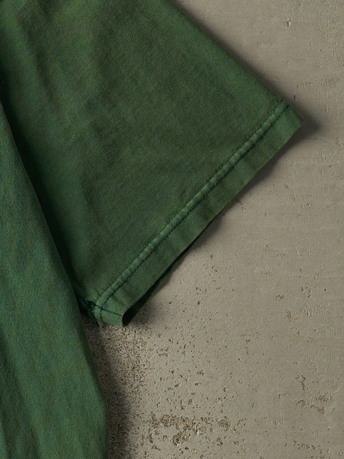 Vintage 01' Sun Faded Green Golf Masters Embroidered Tee (L/XL) sold by Rebalance Vintage product image thumbnail 3