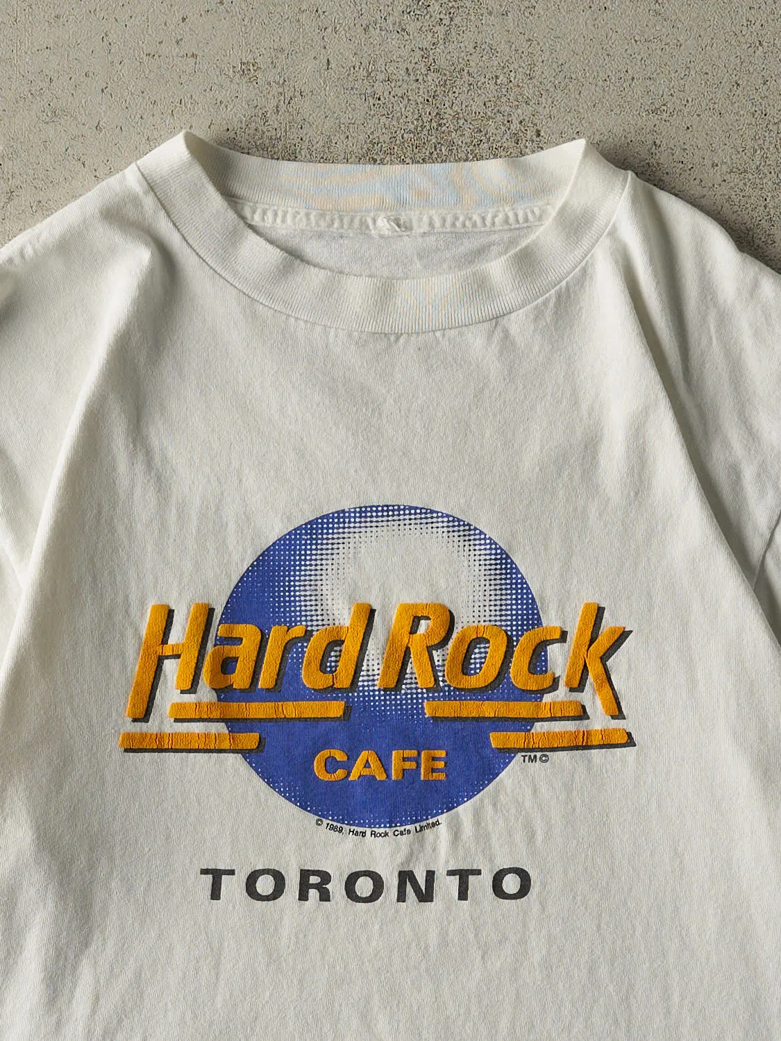 Vintage 89' White Hard Rock Cafe Toronto Puff Print Tee (M/L) sold by Rebalance Vintage product image thumbnail 2