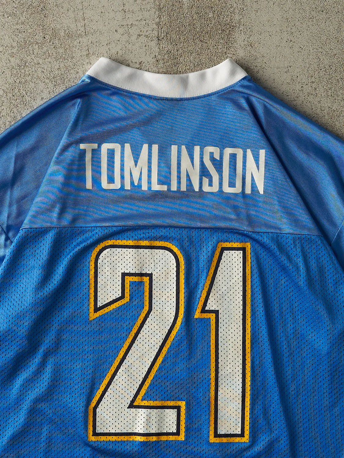 Vintage Y2K Blue San Diego Chargers LaDainian Tomlinson #21 Cropped Boxy Jersey (XL) sold by Rebalance Vintage product image thumbnail 4