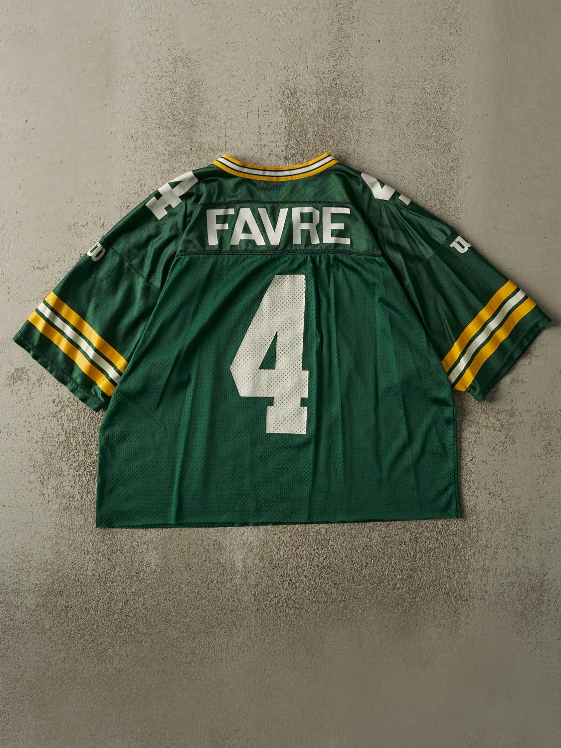 Vintage 90s Green Green Bay Packers Brett Favre #4 Cropped Boxy Jersey (L) sold by Rebalance Vintage product image thumbnail 2