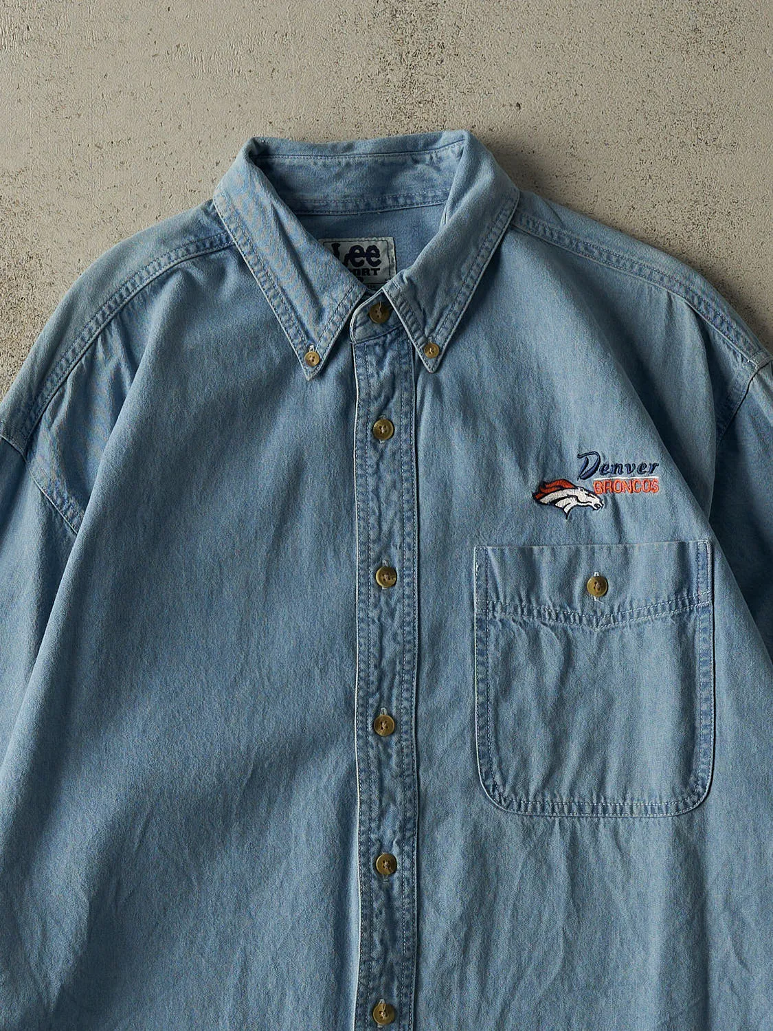 Vintage 90s Light Wash Denver Broncos Embroidered Denim Button Up (XL/XXL) sold by Rebalance Vintage product image thumbnail 2
