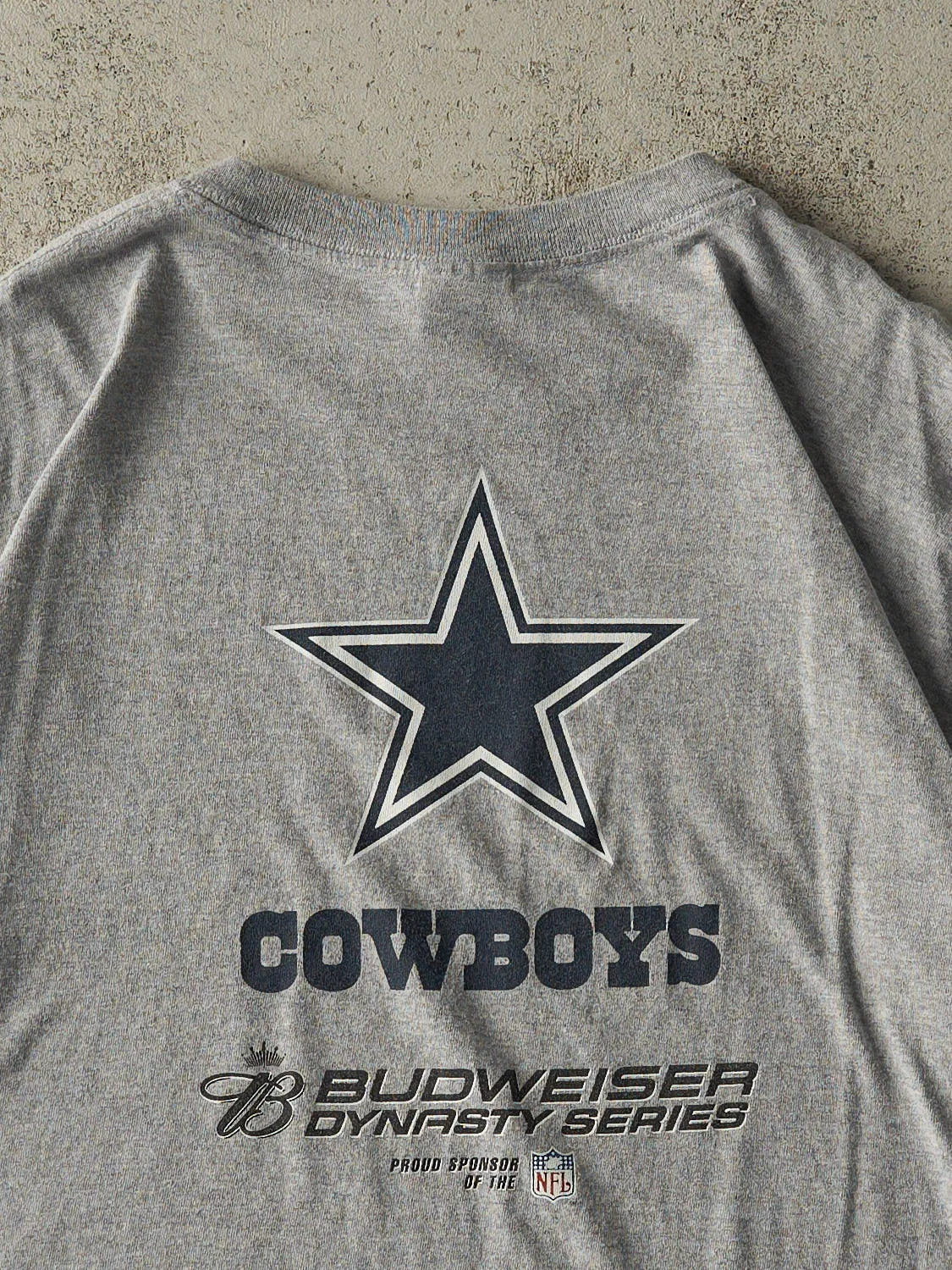 Vintage Y2K Grey Dallas Cowboys x Budweiser Tee (L/XL) sold by Rebalance Vintage product image thumbnail 4