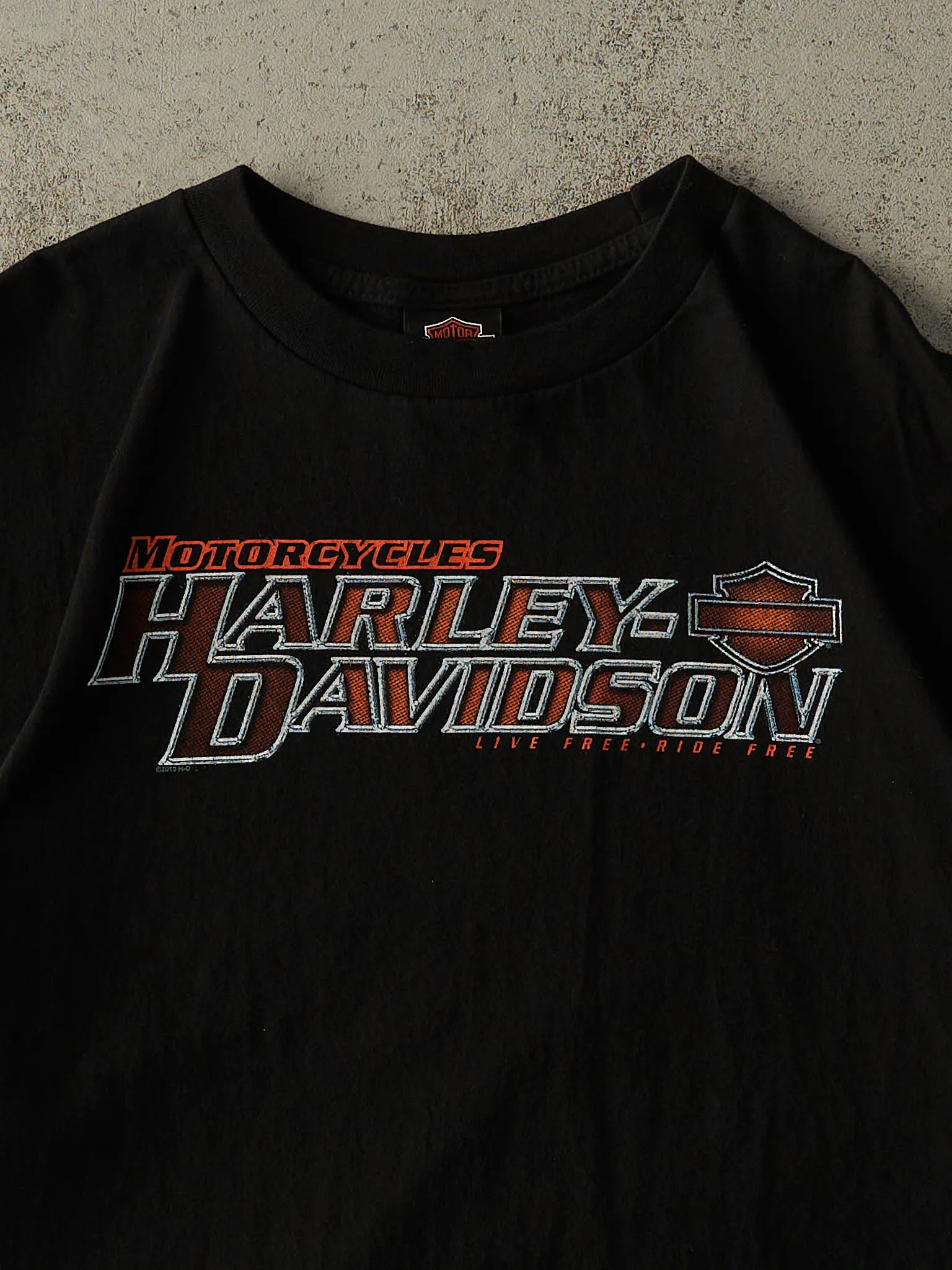 Vintage 10' Black Las Vegas NV Harley Davidson Tee (XL/XXL) sold by Rebalance Vintage product image thumbnail 3
