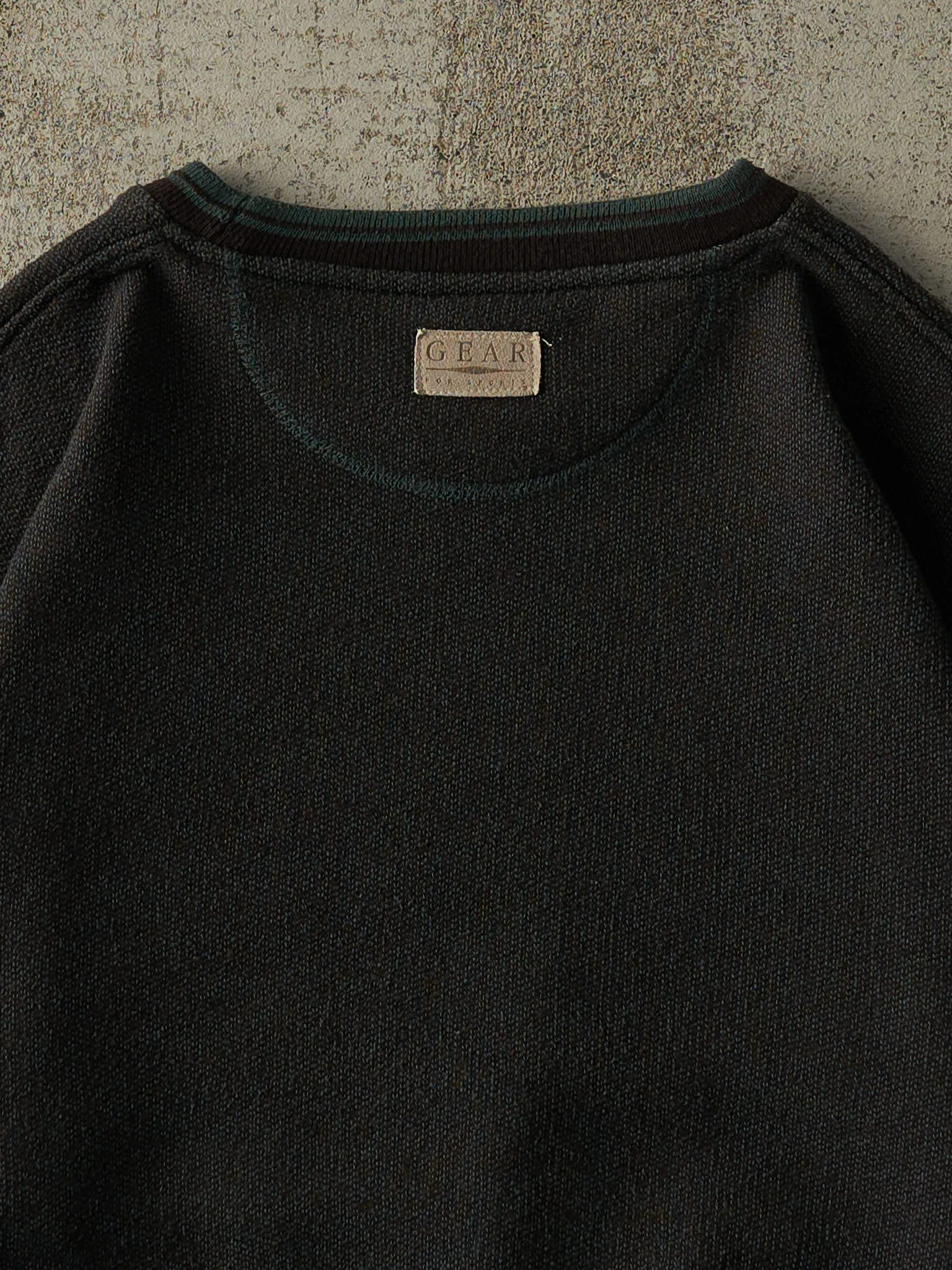 Vintage 90s Green Utah Jazz Embroidered Knit Crewneck (L/XL) sold by Rebalance Vintage product image thumbnail 4