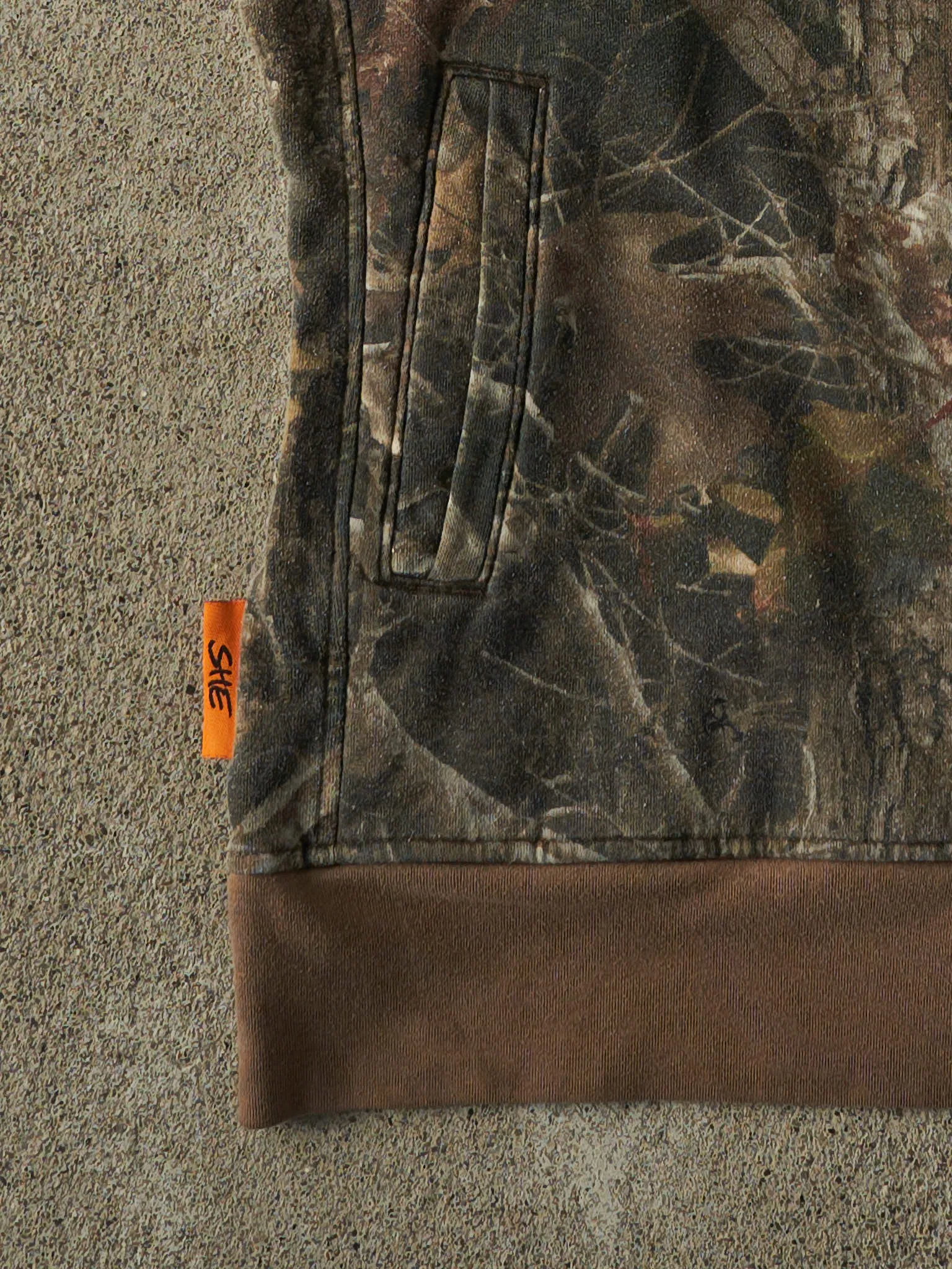 Vintage Y2K Camo SHE Zip Up Hoodie (L/XL) sold by Rebalance Vintage product image thumbnail 4