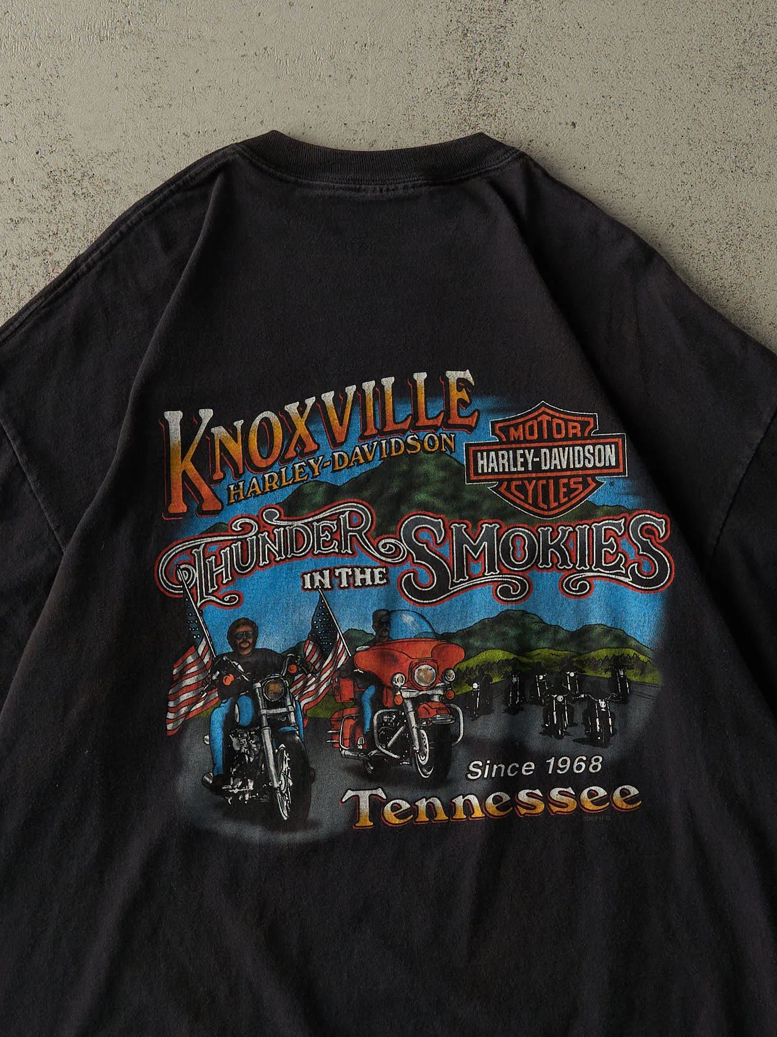 Vintage 08' Black Knoxville TN Harley Davidson Tee (XL/XXL) sold by Rebalance Vintage product image thumbnail 4