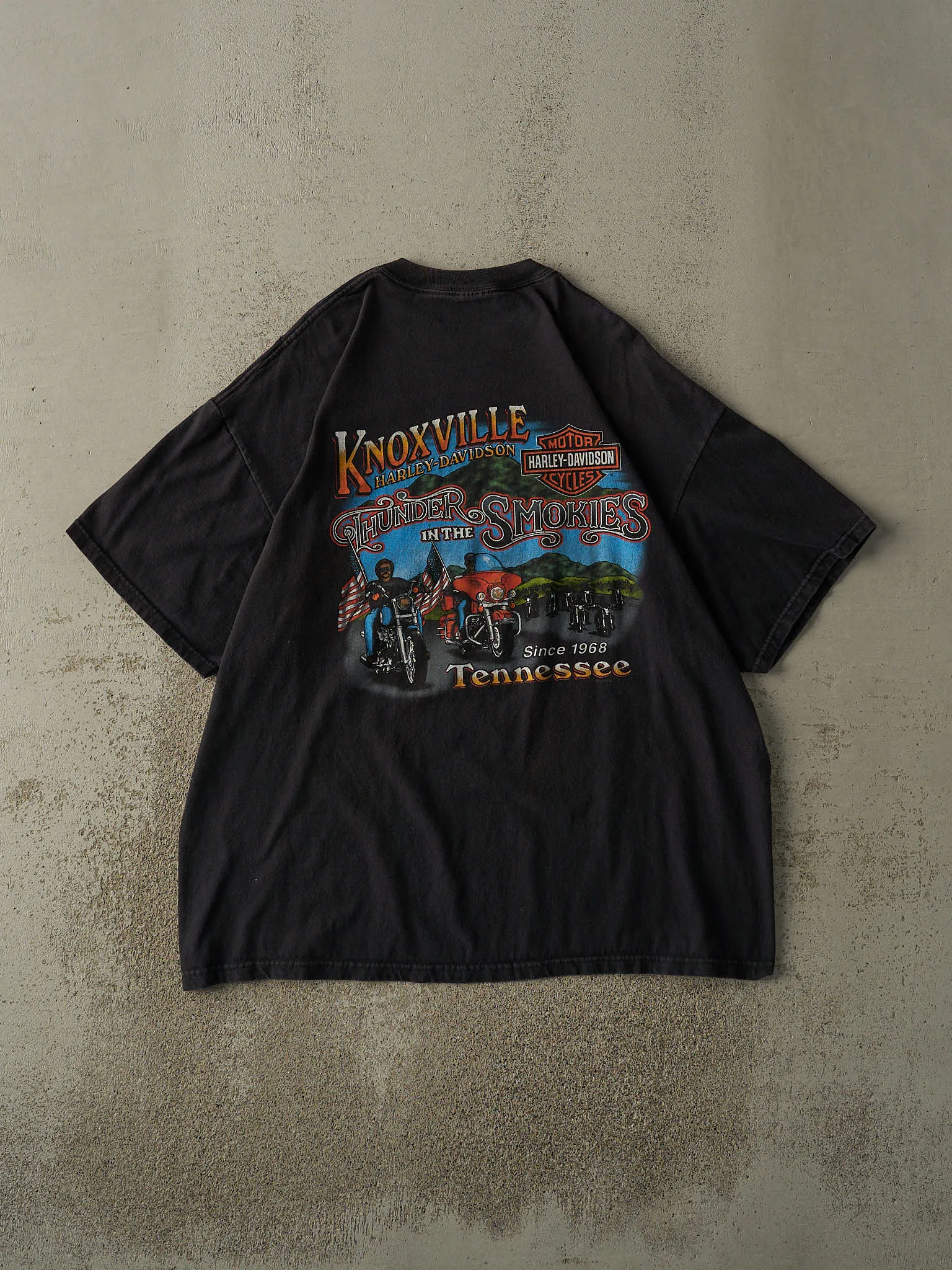 Vintage 08' Black Knoxville TN Harley Davidson Tee (XL/XXL) sold by Rebalance Vintage product image thumbnail 2
