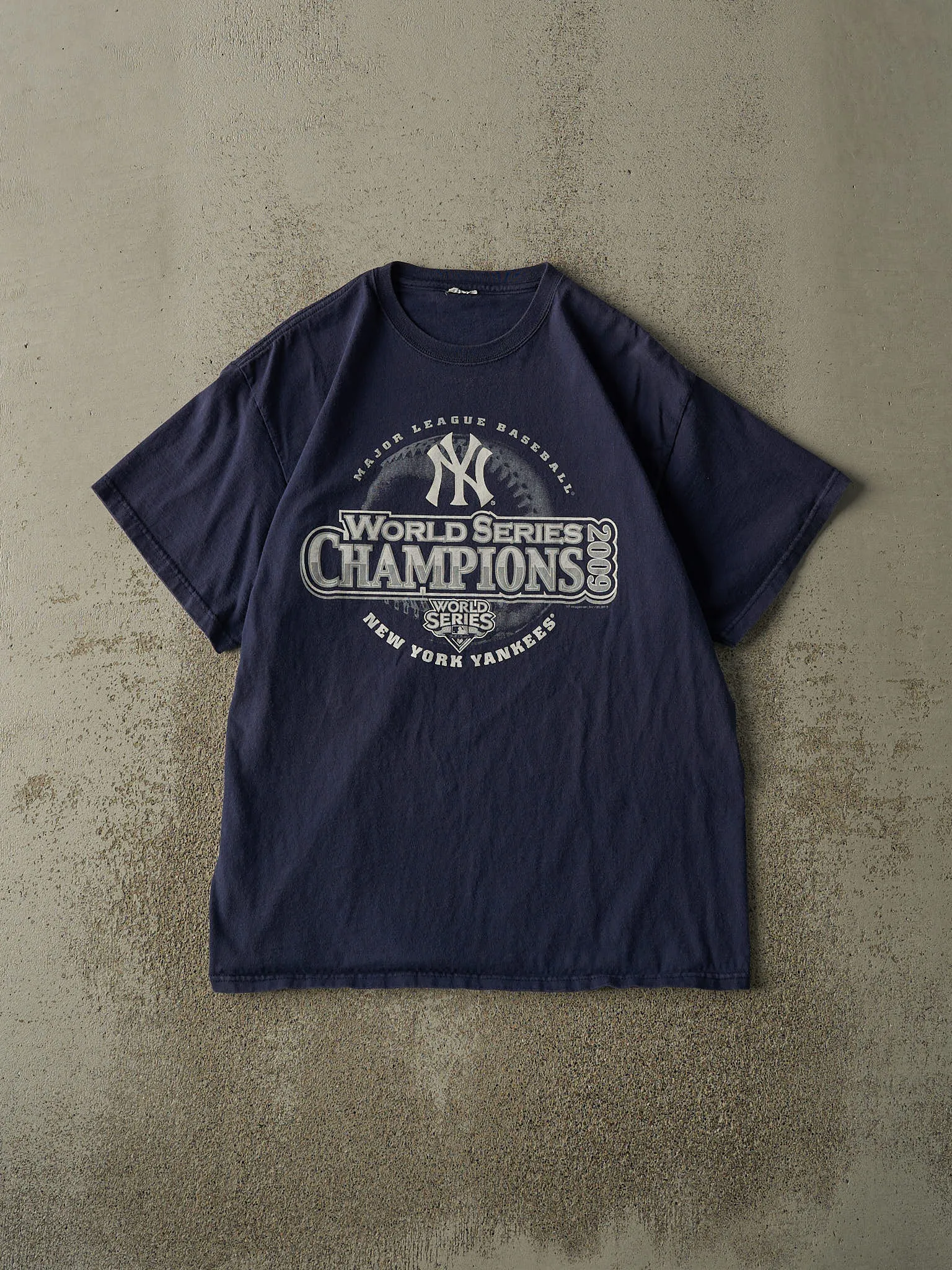 Vintage 09' Navy Blue New York Yankees World Series Champions Tee (M/L) sold by Rebalance Vintage