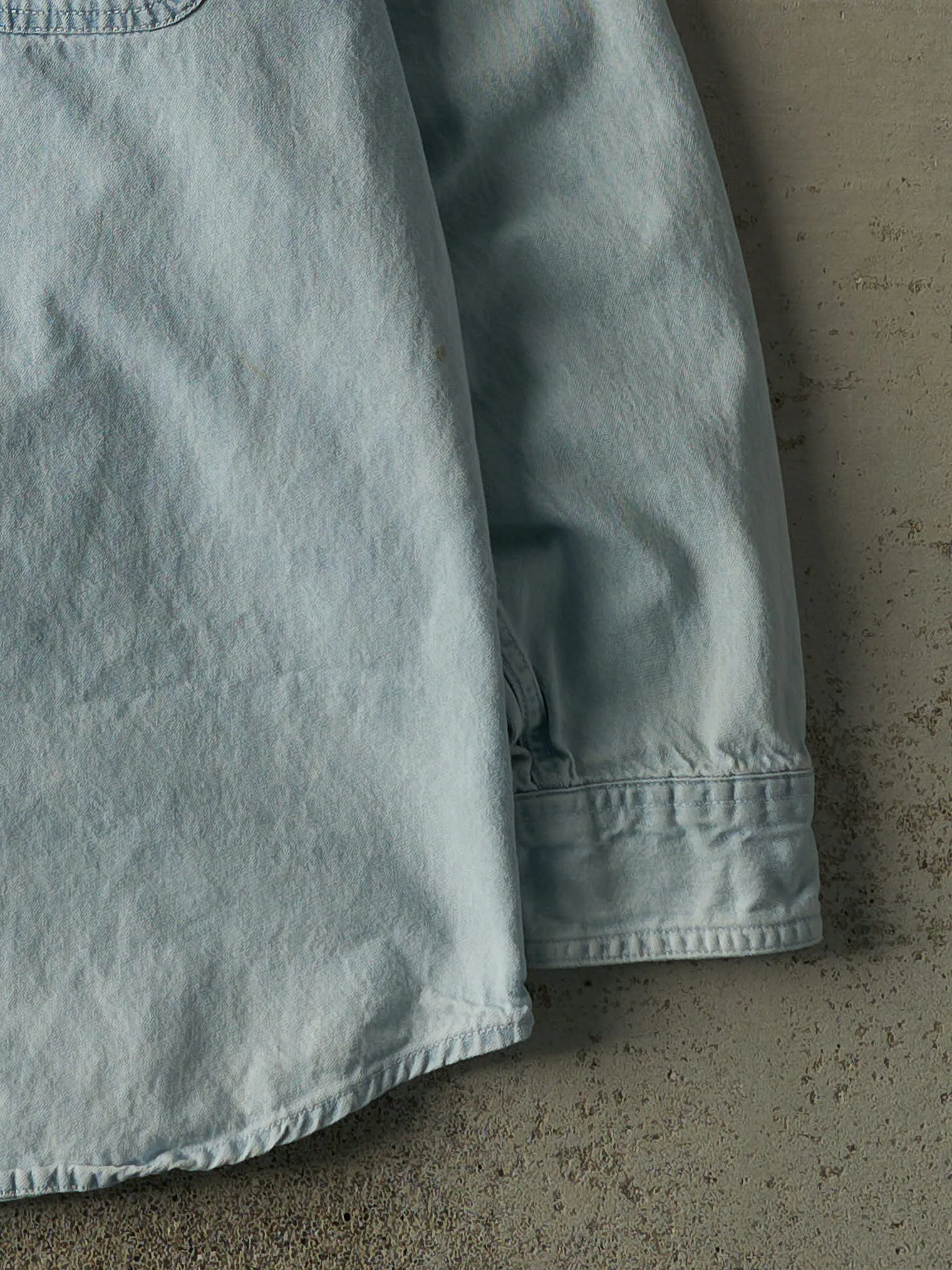 Vintage 90s Light Wash New York Yankees Embroidered Denim Button Up (XXL/XXXL) sold by Rebalance Vintage product image thumbnail 3