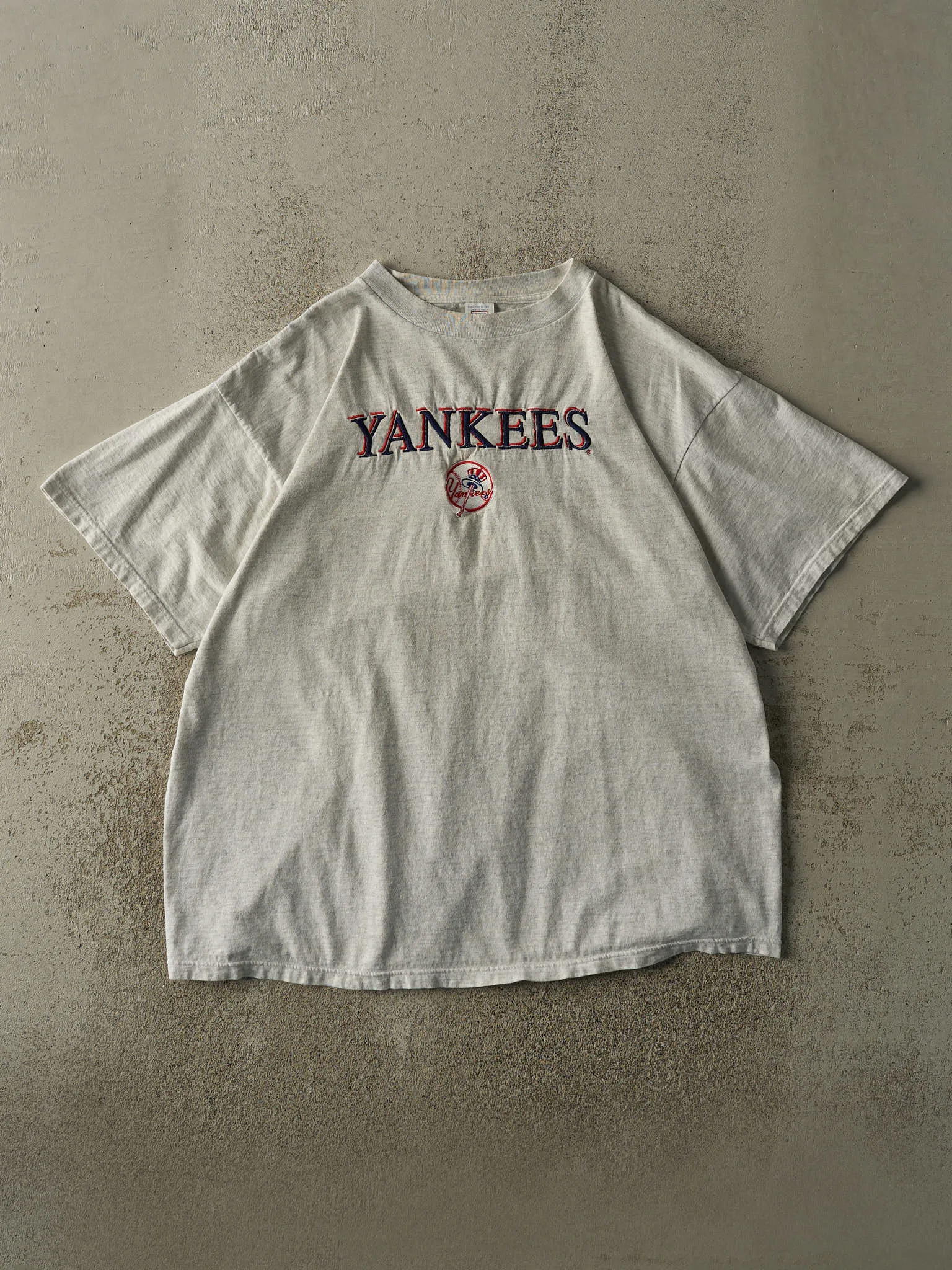 Vintage 90s Heather Grey New York Yankees Embroidered Tee (XL/XXL) sold by Rebalance Vintage