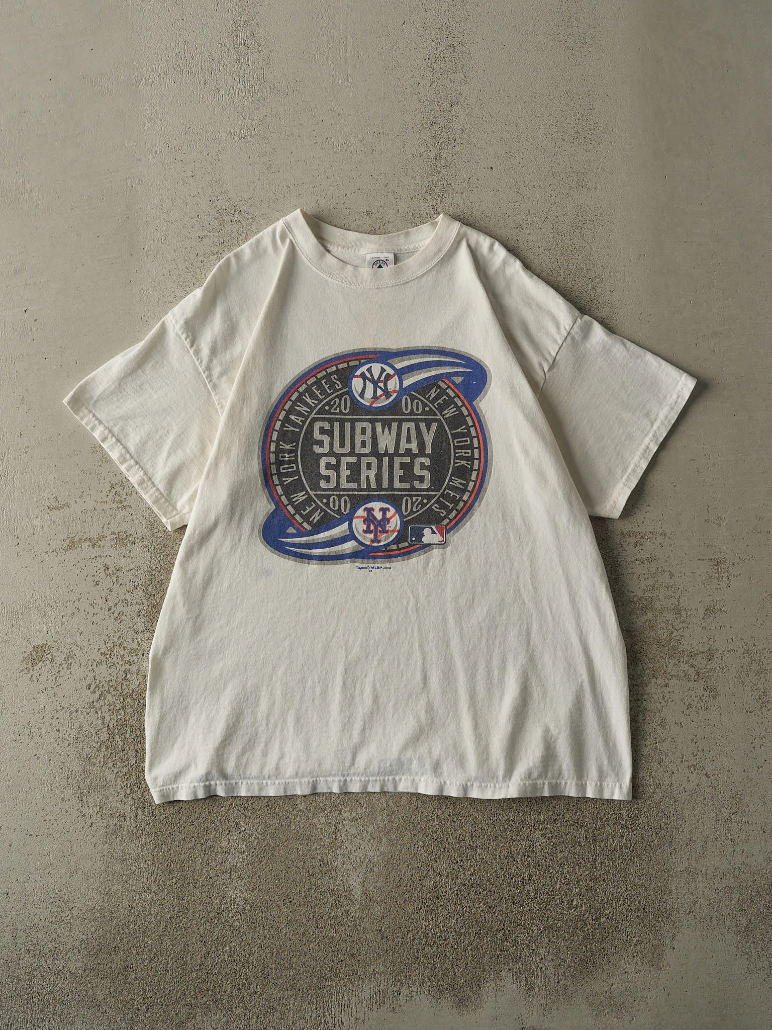 Vintage 00' White New York Yankees vs New York Mets Subway Series Tee (L/XL) sold by Rebalance Vintage