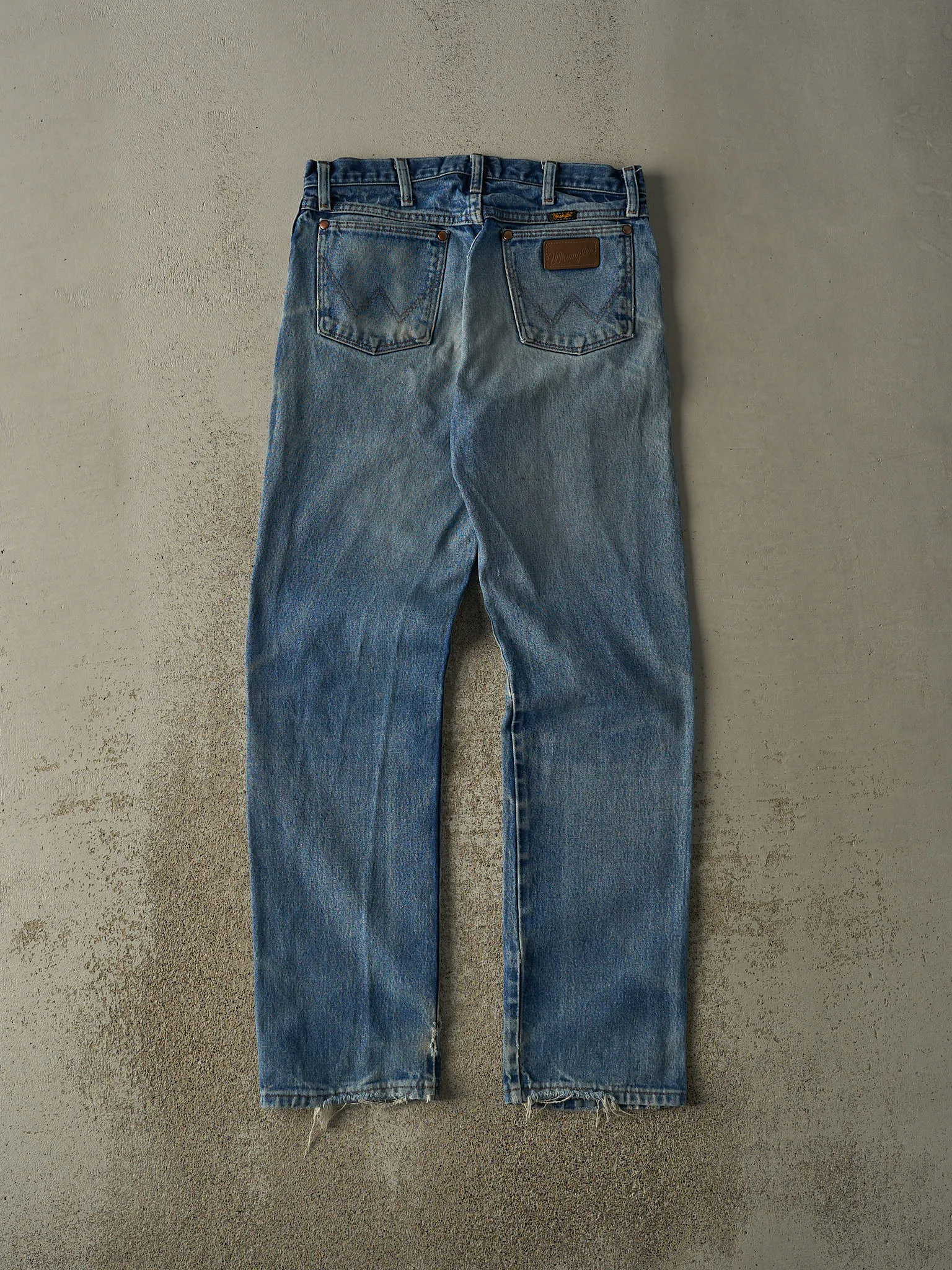 Vintage 80s Light Wash Wrangler Jeans (32x33) sold by Rebalance Vintage product image thumbnail 2