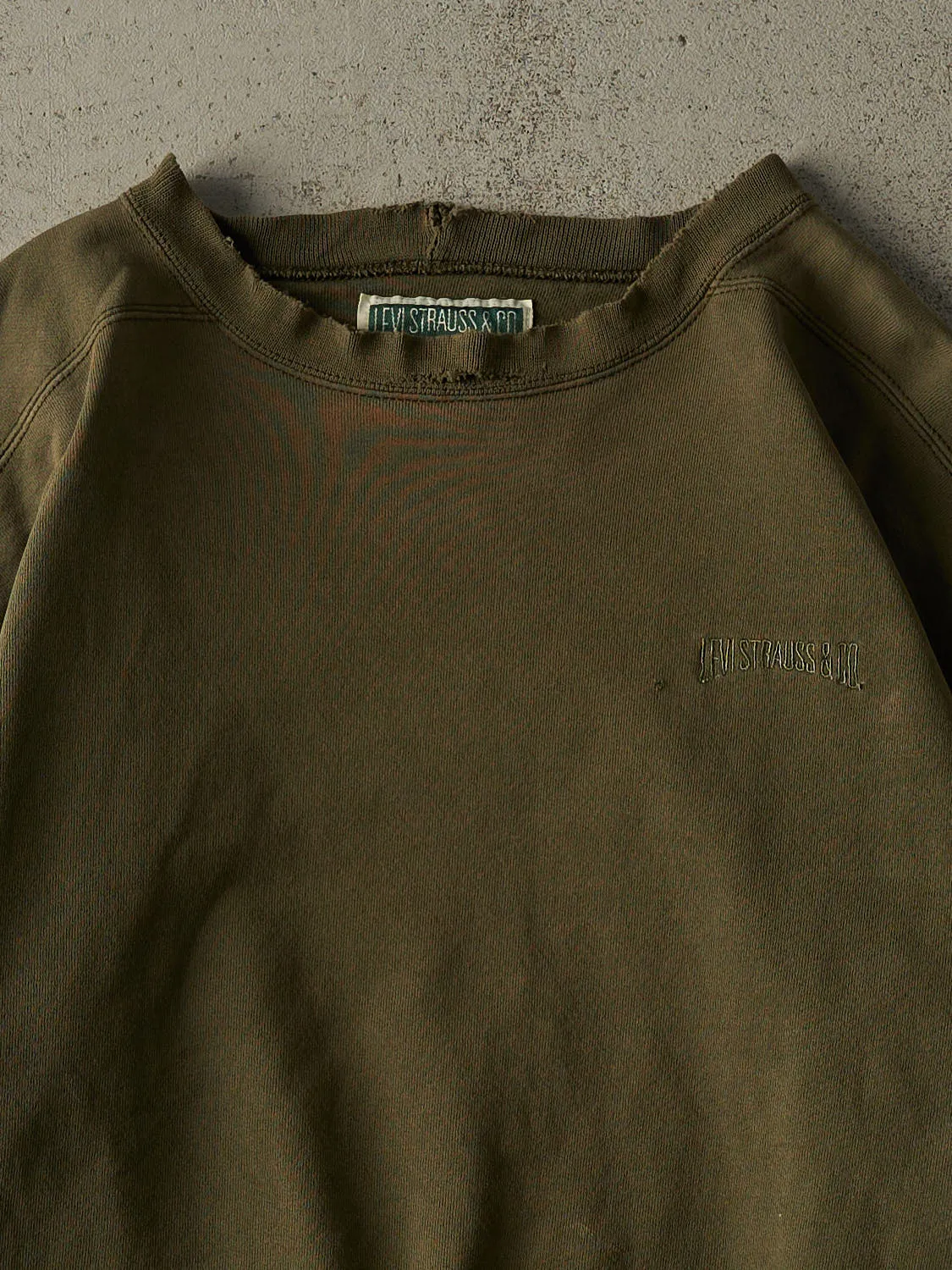 Vintage 90s Sun Faded Green Levi's Embroidered Crewneck (L/XL) sold by Rebalance Vintage product image thumbnail 2