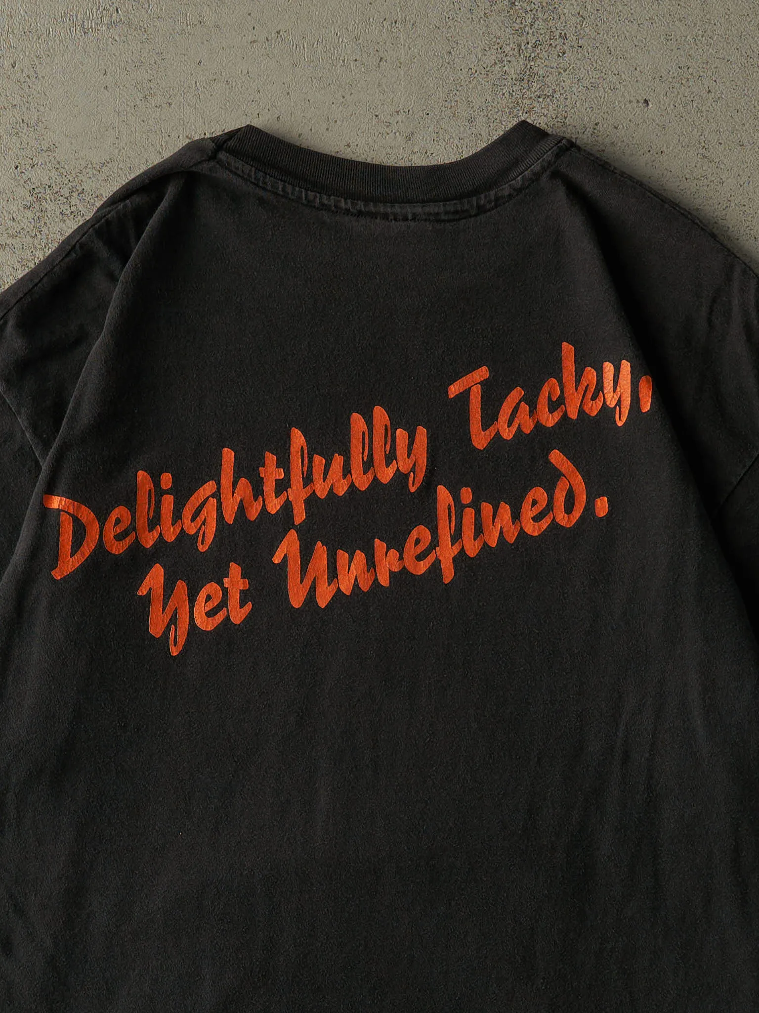 Vintage 90s Faded Black Hooters Orland Park, Il Single Stitch Tee (XL) sold by Rebalance Vintage product image thumbnail 4