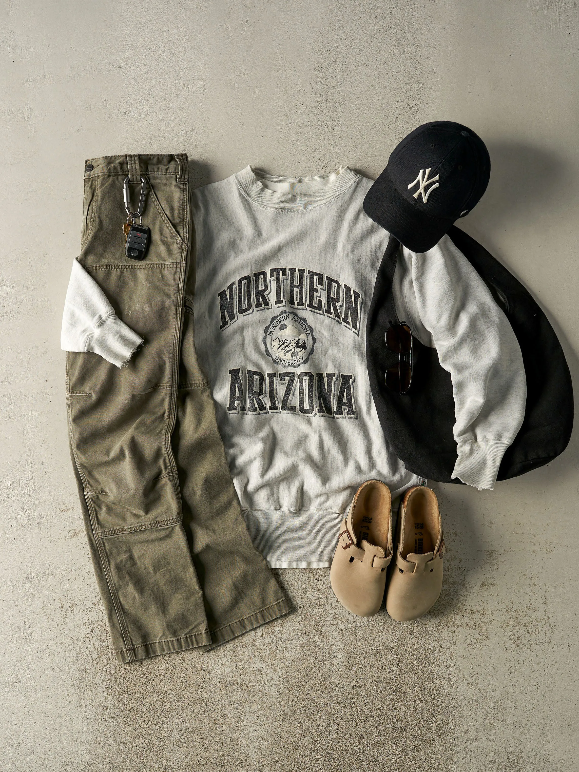 Vintage Y2K Green Carhartt Double Knee Work Pants (30x31) sold by Rebalance Vintage product image thumbnail 2