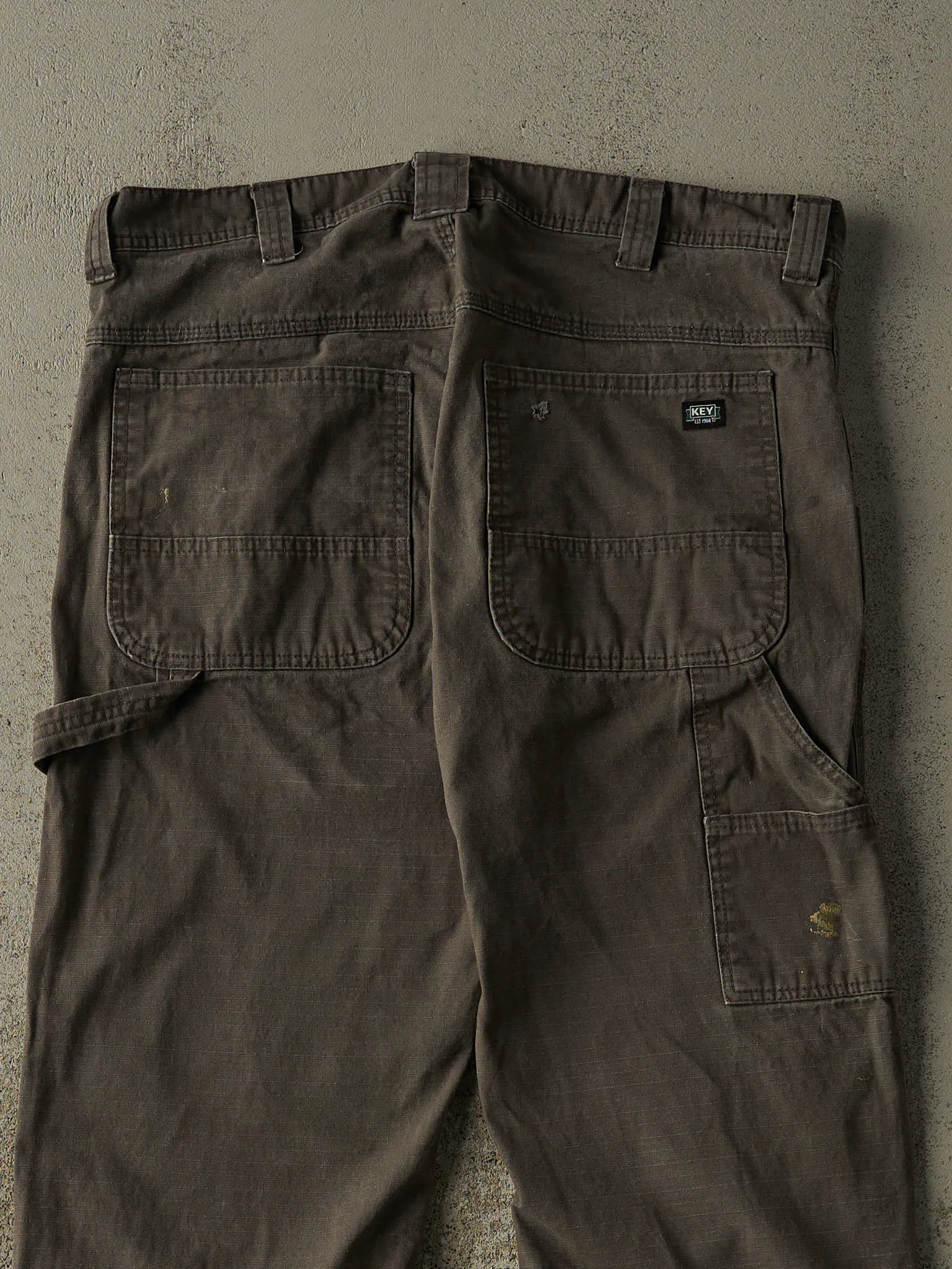 Vintage Y2K Faded Green Key Apparel Double Knee Cargo Pants (36x30.5) sold by Rebalance Vintage product image thumbnail 5