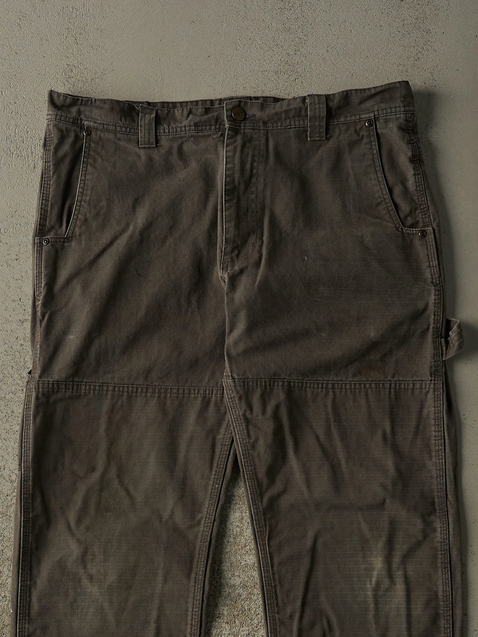 Vintage Y2K Faded Green Key Apparel Double Knee Cargo Pants (36x30.5) sold by Rebalance Vintage product image thumbnail 4