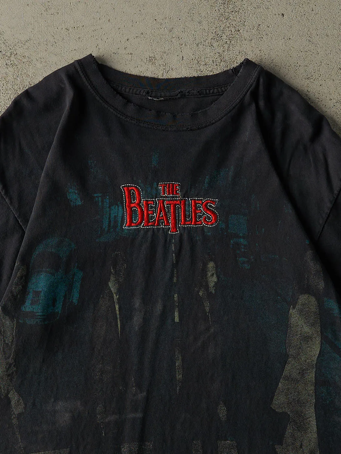 Vintage 90s Faded Black The Beatles Abbey Road Embroidered Tee (M/L) sold by Rebalance Vintage product image thumbnail 3
