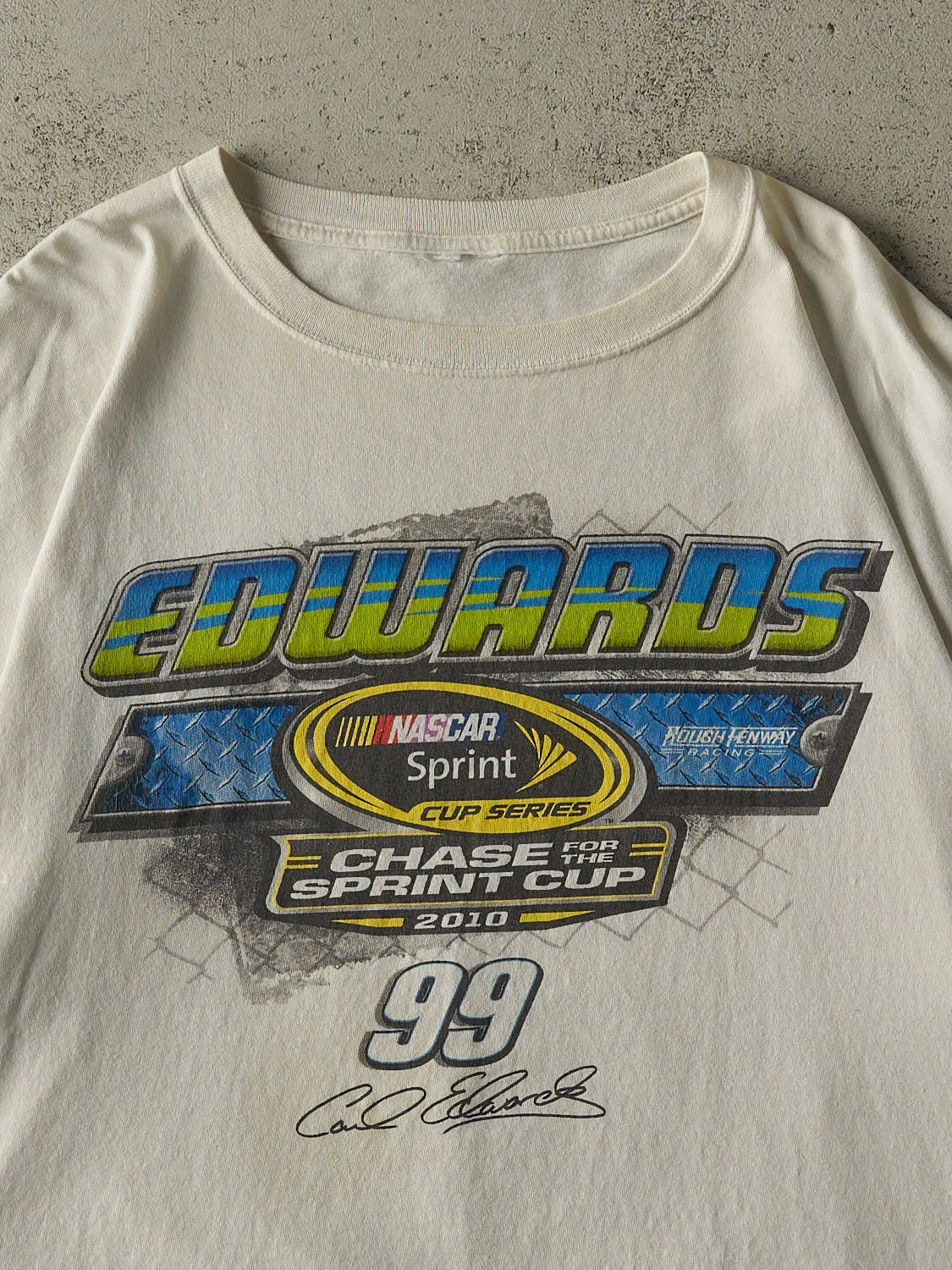 Vintage 10' White Carl Edwards Nascar Racing Tee (XL/XXL) sold by Rebalance Vintage product image thumbnail 3