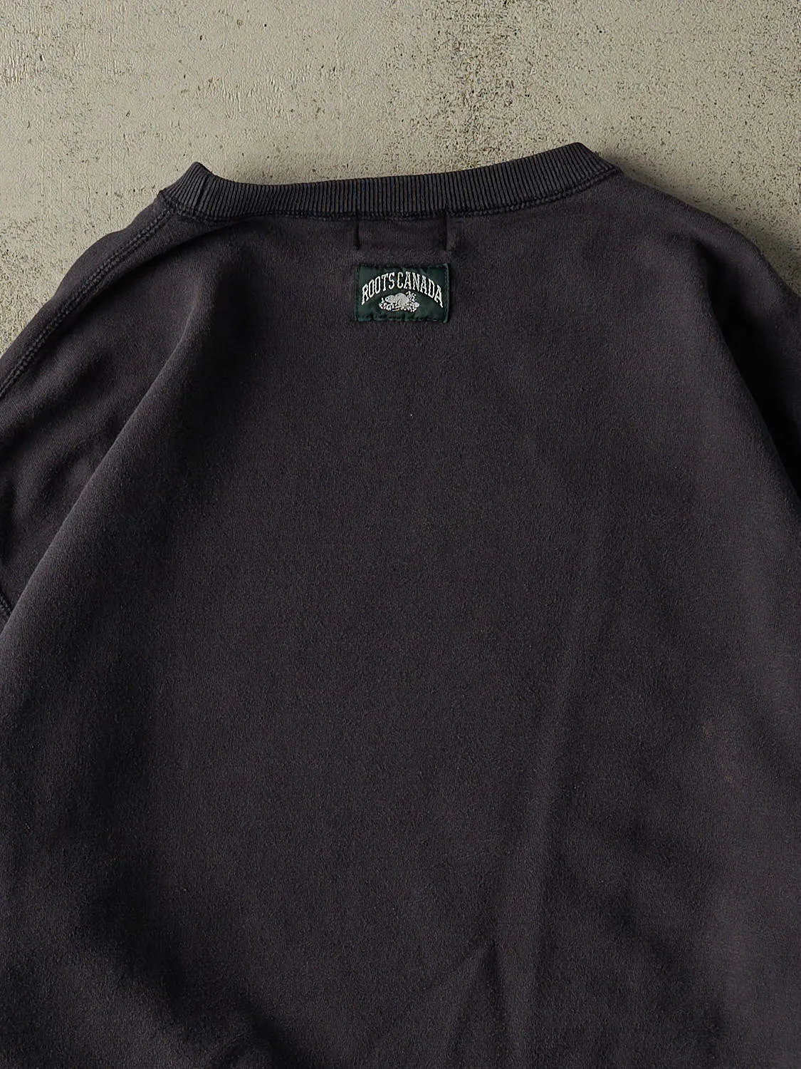 Vintage 90s Sun Faded Navy Roots Canada Logo Crewneck (XL/XXL) sold by Rebalance Vintage product image thumbnail 4