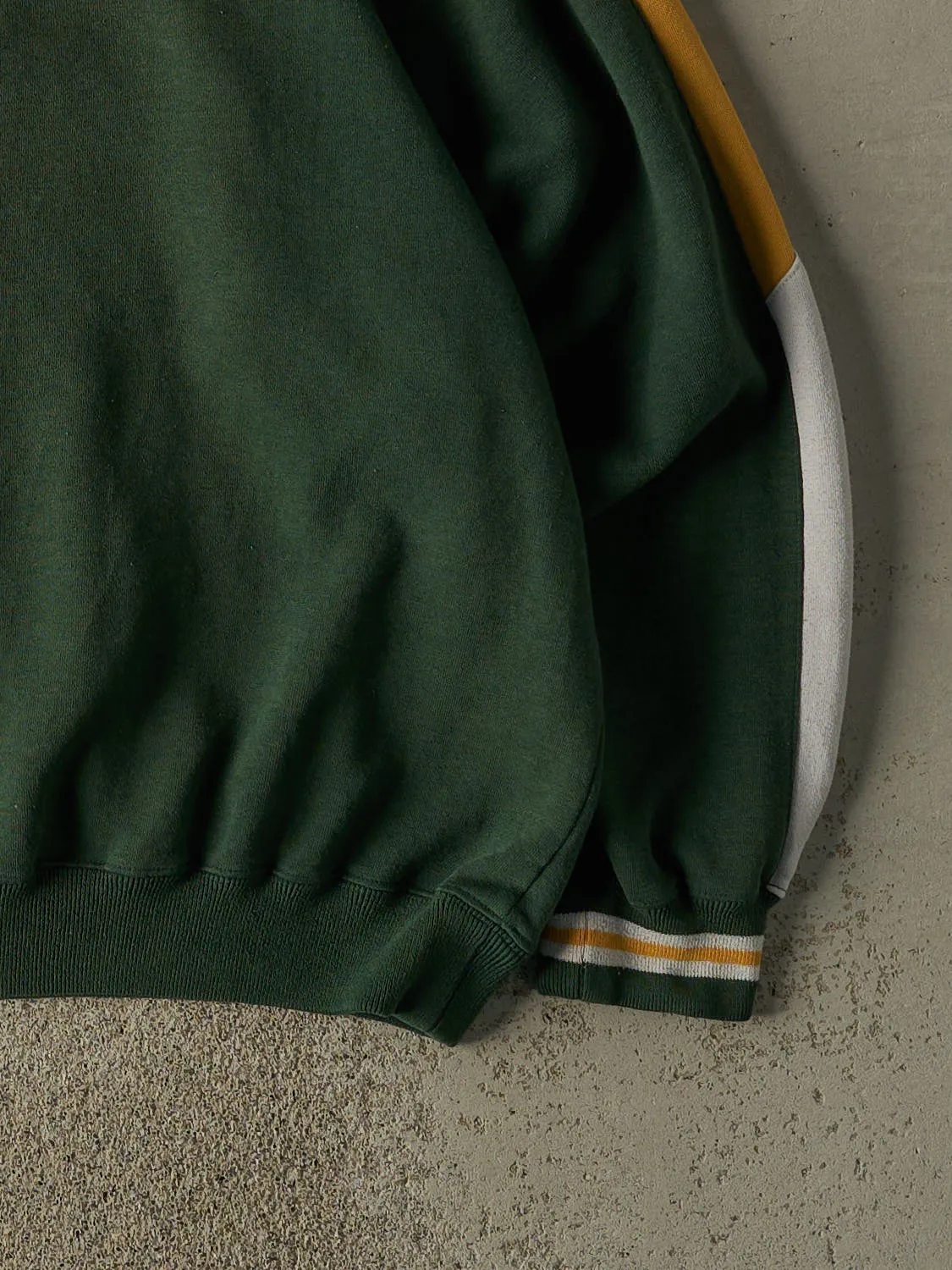 Vintage 90s Green Green Bay Packers Embroidered Crewneck (L/XL) sold by Rebalance Vintage product image thumbnail 4