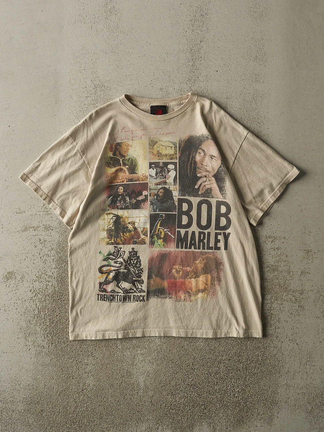 Vintage 10' Beige Bob Marley Tee (L) sold by Rebalance Vintage