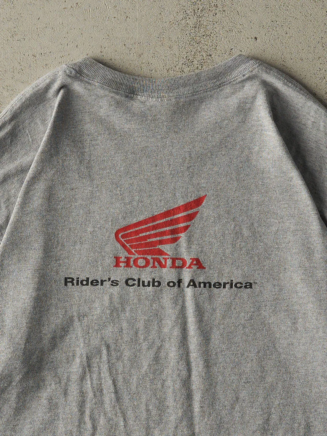 Vintage Y2K Grey Honda Racing Tee (XL) sold by Rebalance Vintage product image thumbnail 4