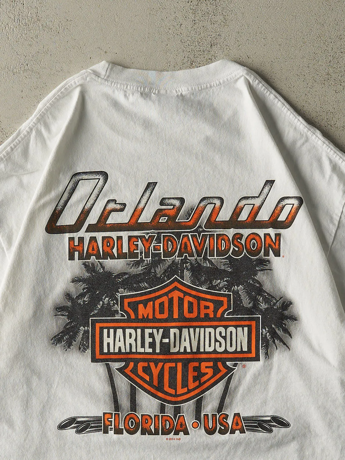 Vintage 14' White Orlando FL Harley Davidson Tee (XL/XXL) sold by Rebalance Vintage product image thumbnail 4