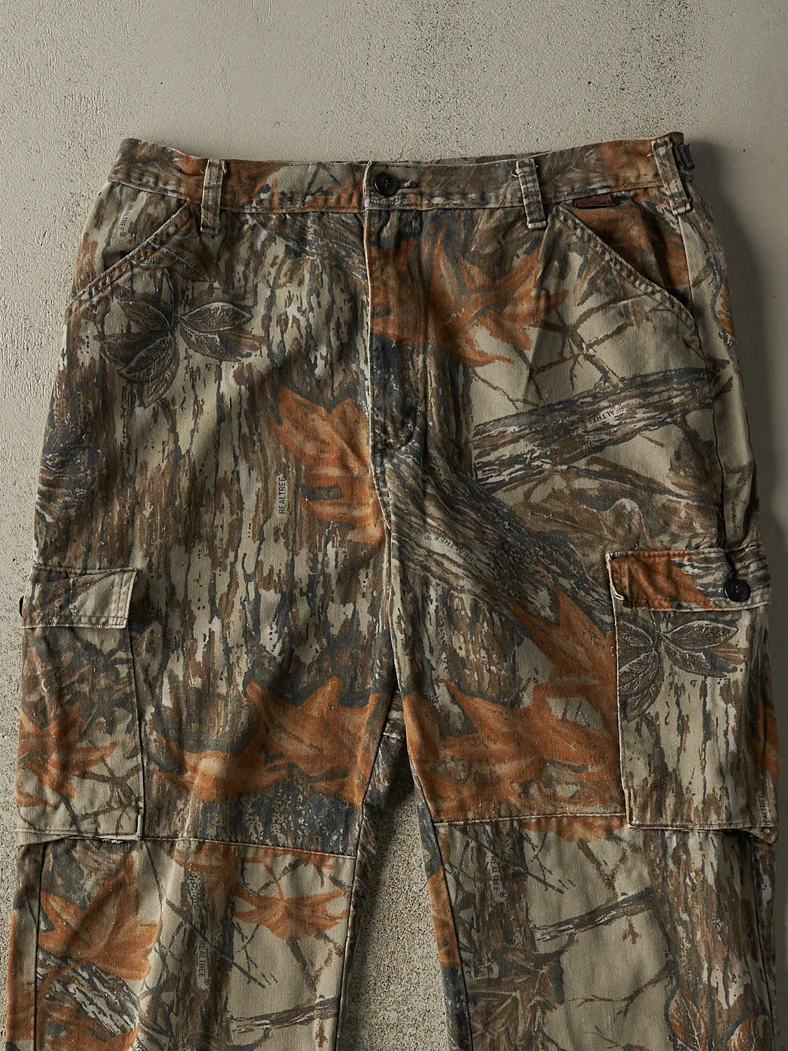 Vintage 90s Realtree Camo Cargo Pants (34x30.5) sold by Rebalance Vintage product image thumbnail 3