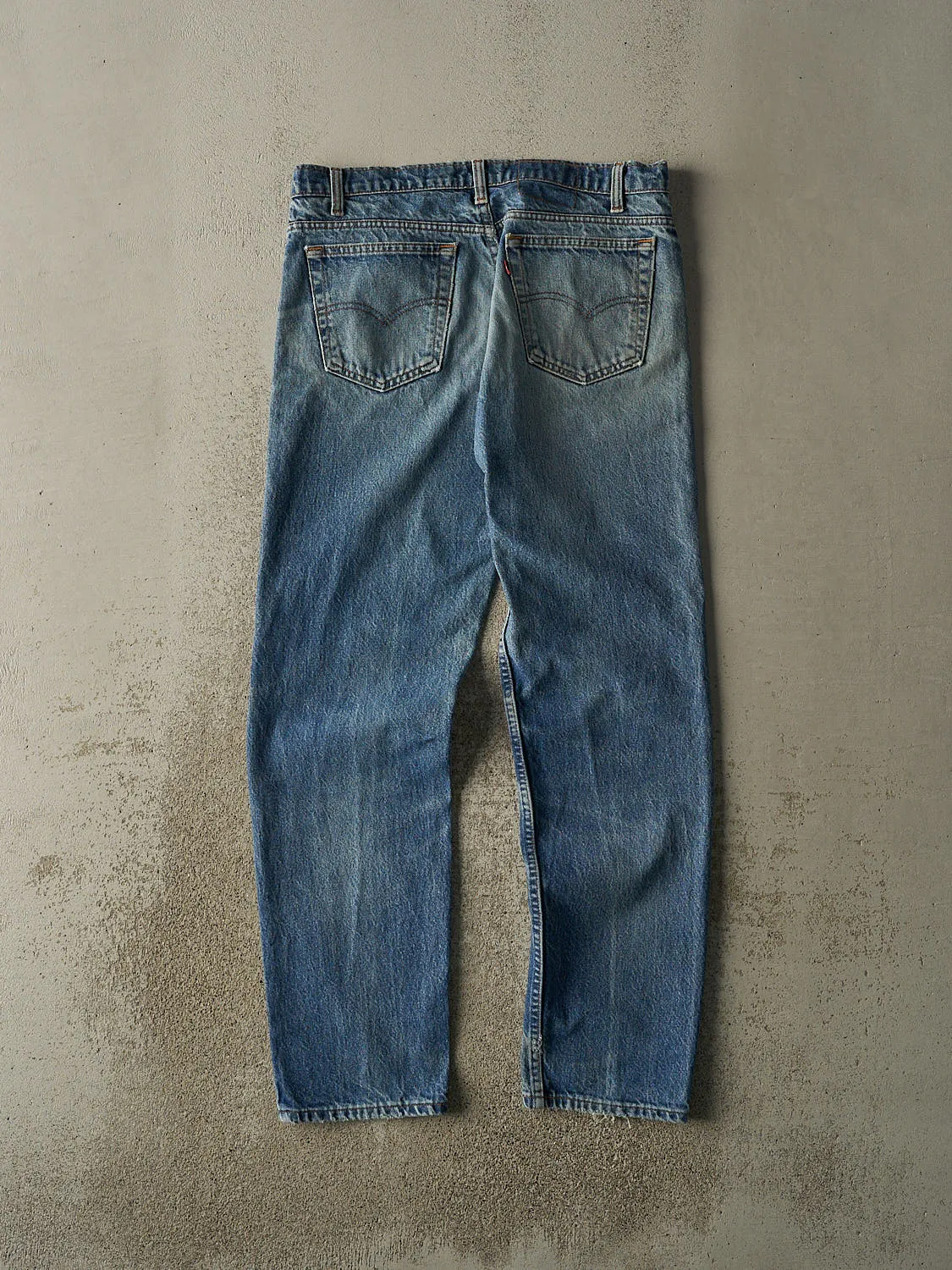 Vintage 80s Mid Wash Levi's Jeans (34x32) sold by Rebalance Vintage product image thumbnail 2