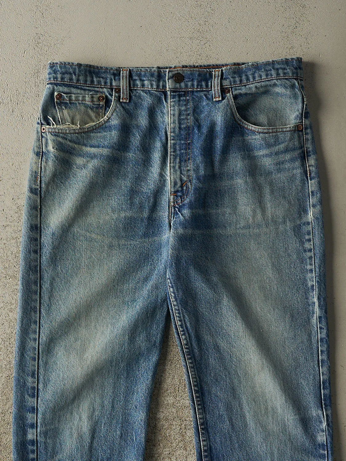Vintage 80s Mid Wash Levi's Jeans (34x32) sold by Rebalance Vintage product image thumbnail 3