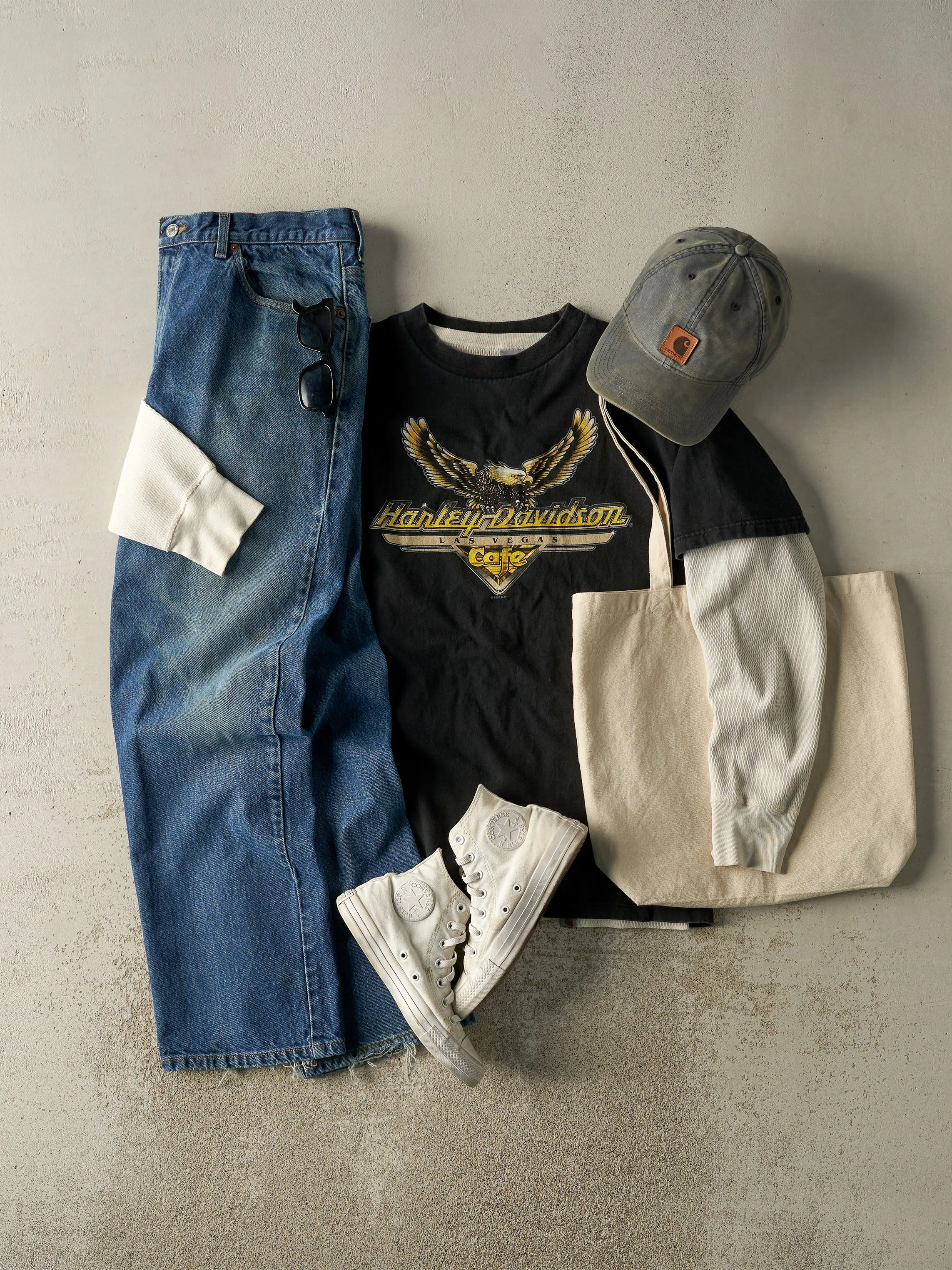 Vintage 90s Dark Wash Levi's 505 Jeans (35x30) sold by Rebalance Vintage product image thumbnail 2