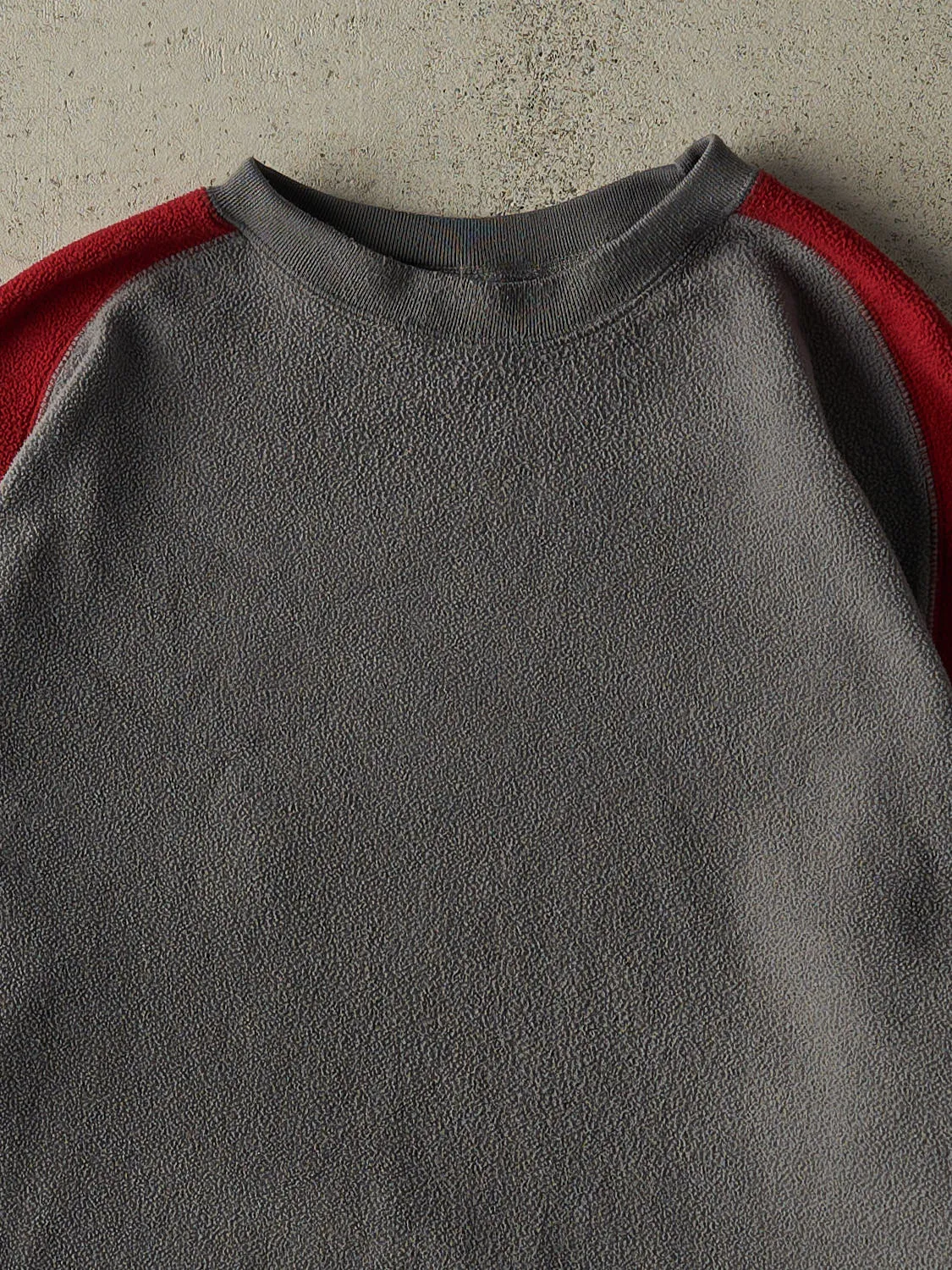 Vintage Y2K Grey & Burgundy Old Navy Long Sleeve Fleece (L/XL) sold by Rebalance Vintage product image thumbnail 2