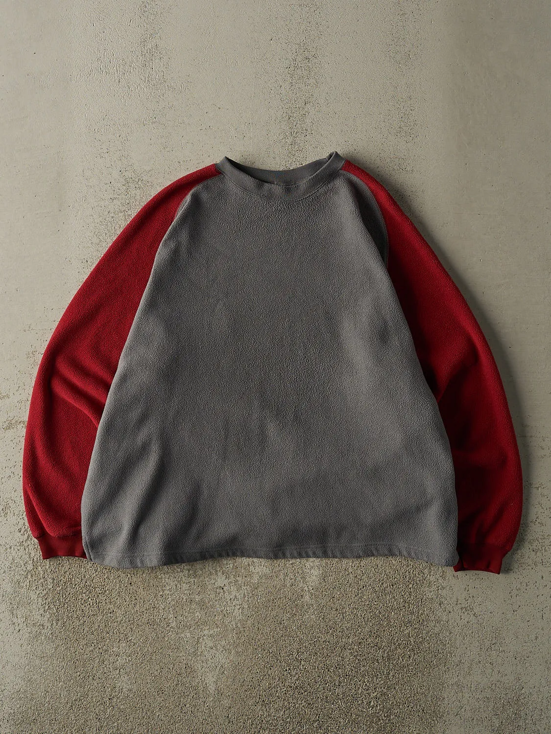 Vintage Y2K Grey & Burgundy Old Navy Long Sleeve Fleece (L/XL) sold by Rebalance Vintage