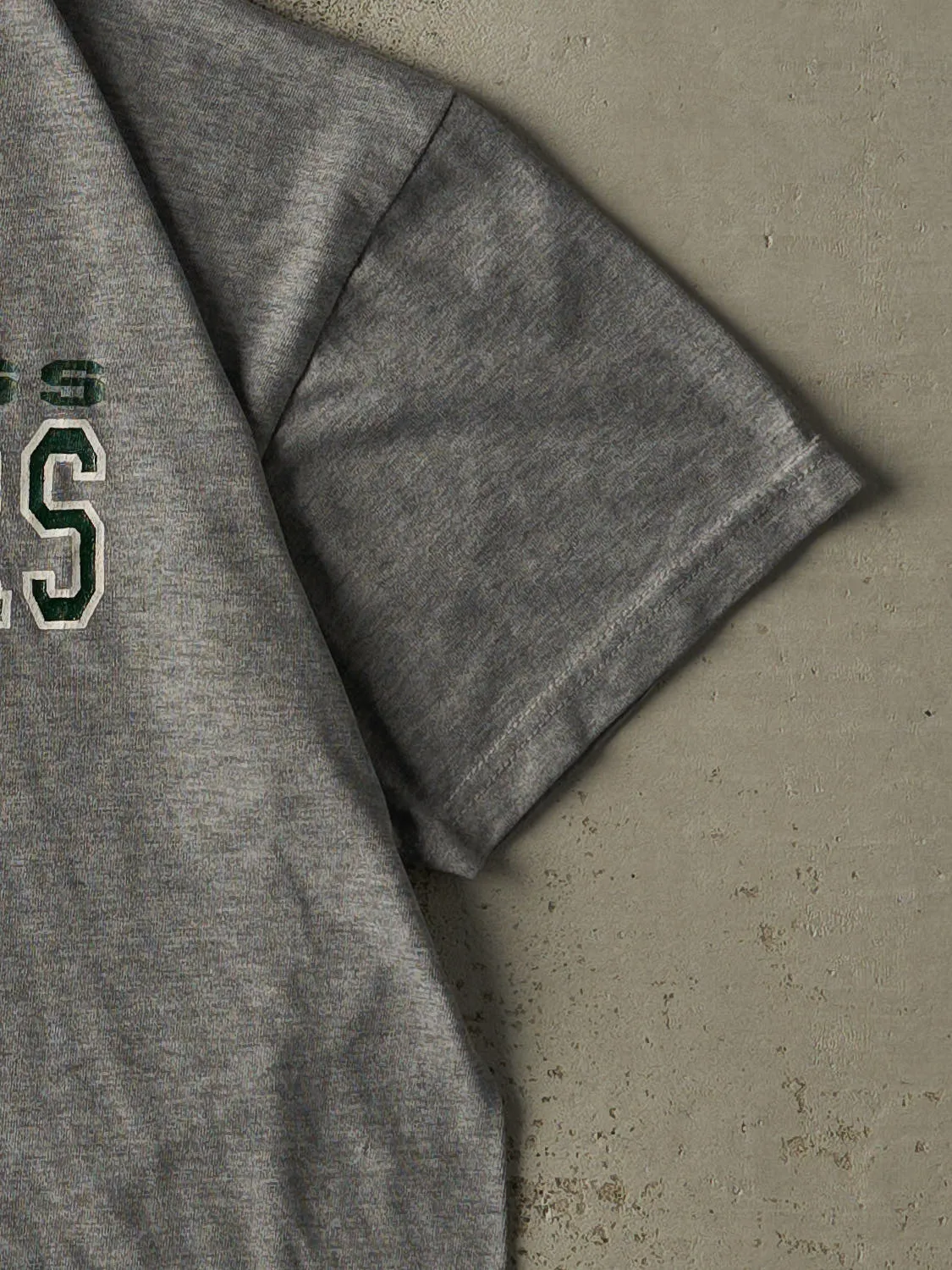 Vintage 90s Grey Holy Cross Crusaders Tee (M) sold by Rebalance Vintage product image thumbnail 4