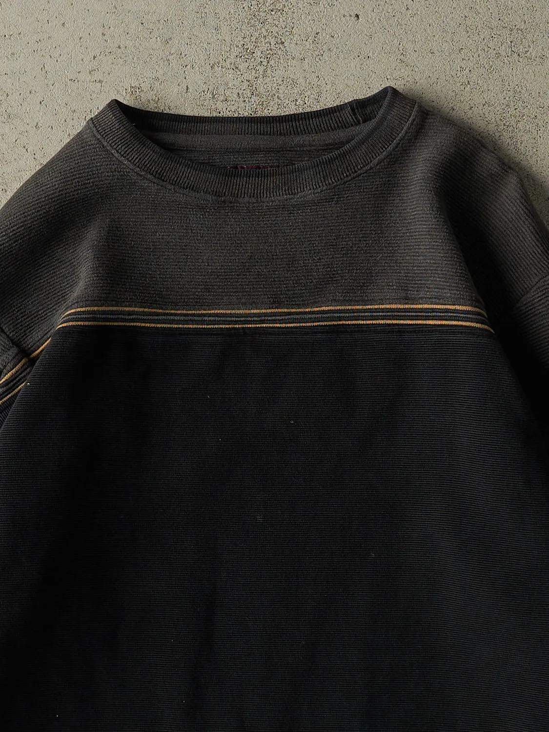 Vintage Y2K Black & Grey Point Zero Knit Long Sleeve (M/L) sold by Rebalance Vintage product image thumbnail 2